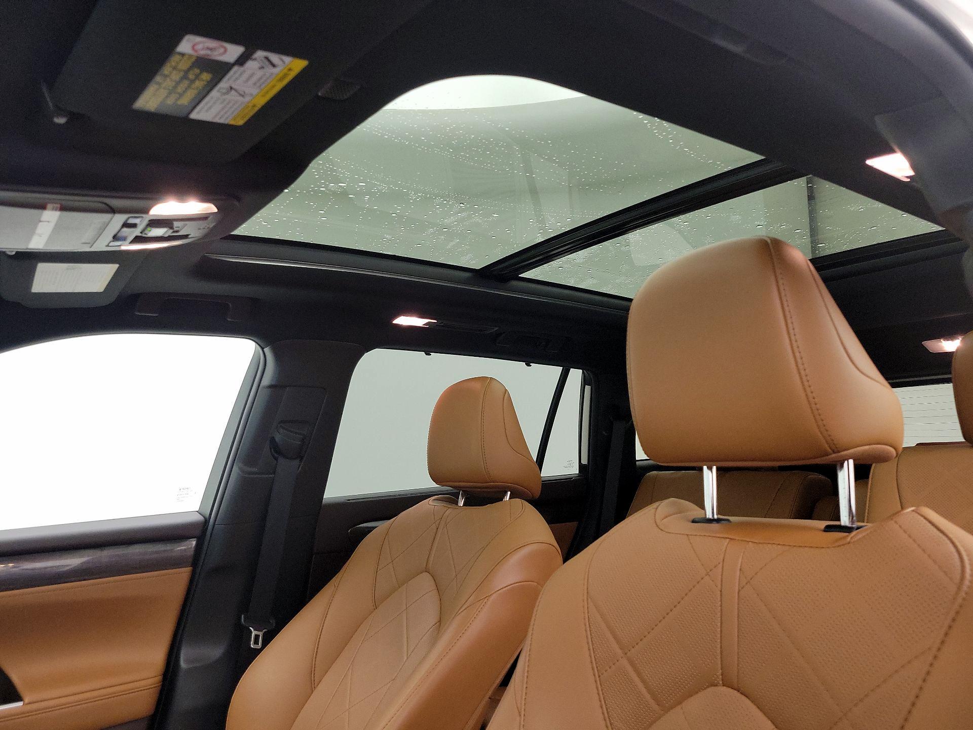 Thumbnail: 2021 Toyota Highlander - 20