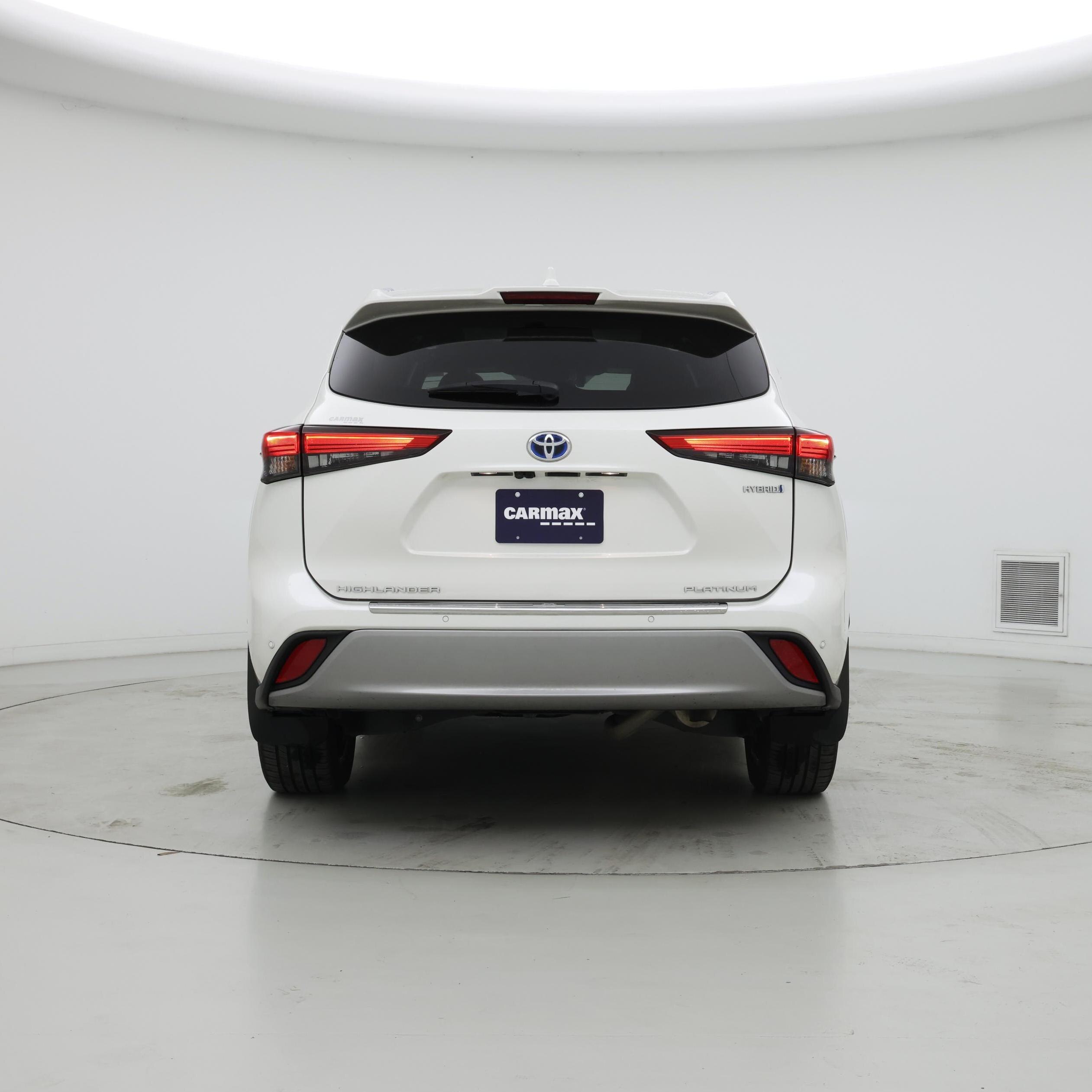 Thumbnail: 2021 Toyota Highlander - 6