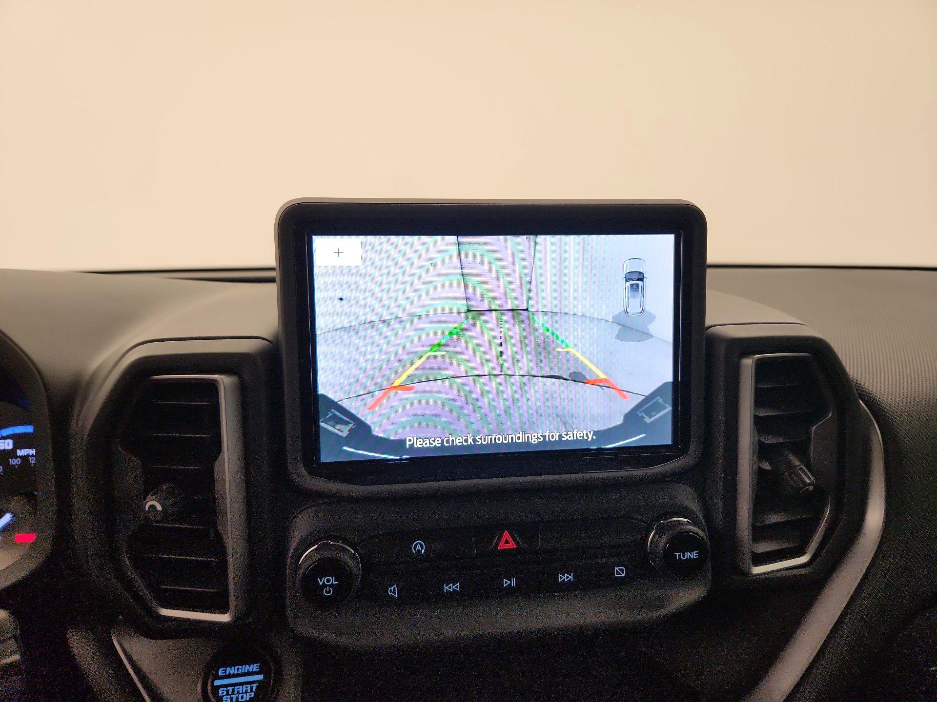 Thumbnail: 2022 Ford Bronco Sport - 15