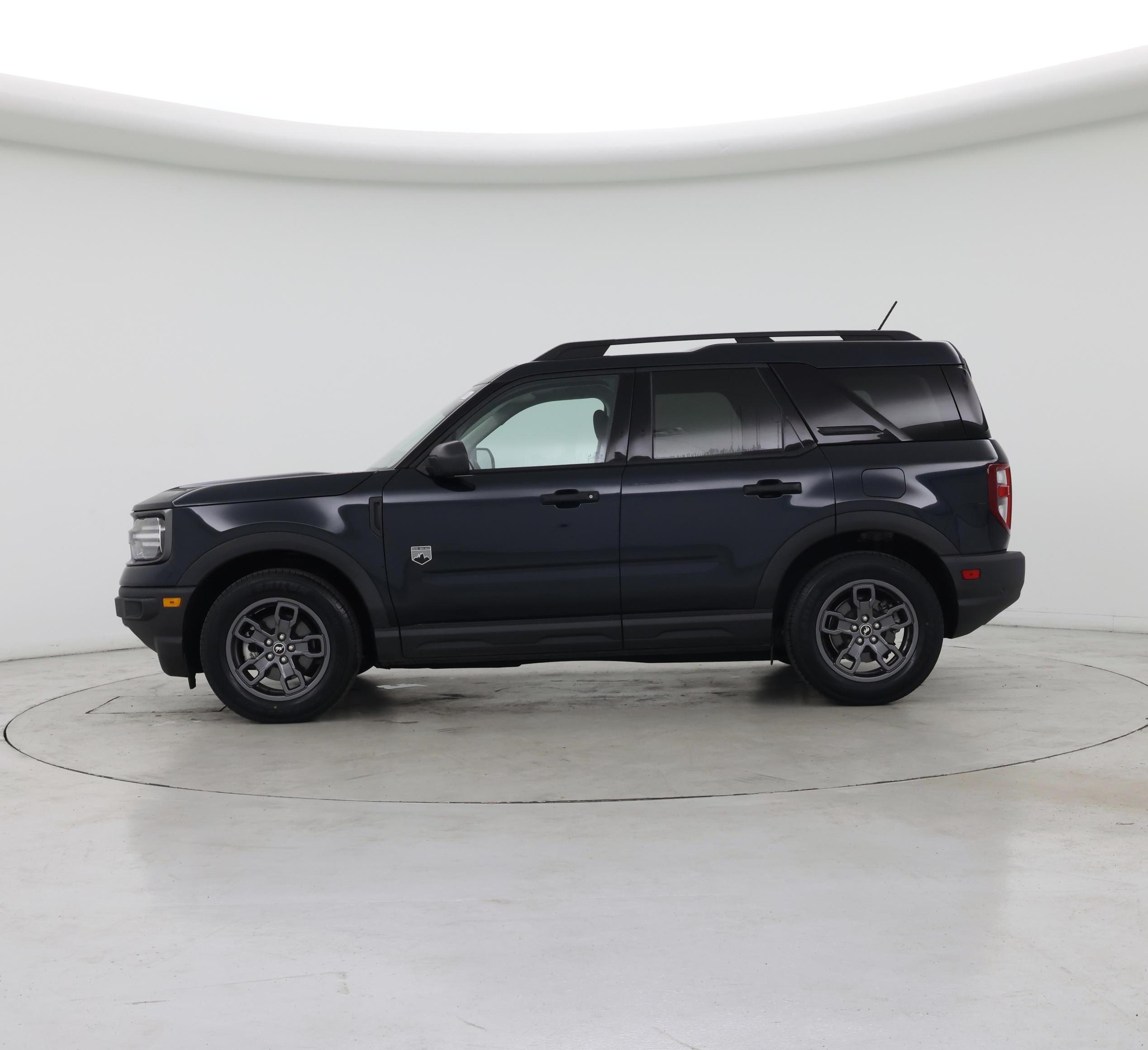 Thumbnail: 2022 Ford Bronco Sport - 3