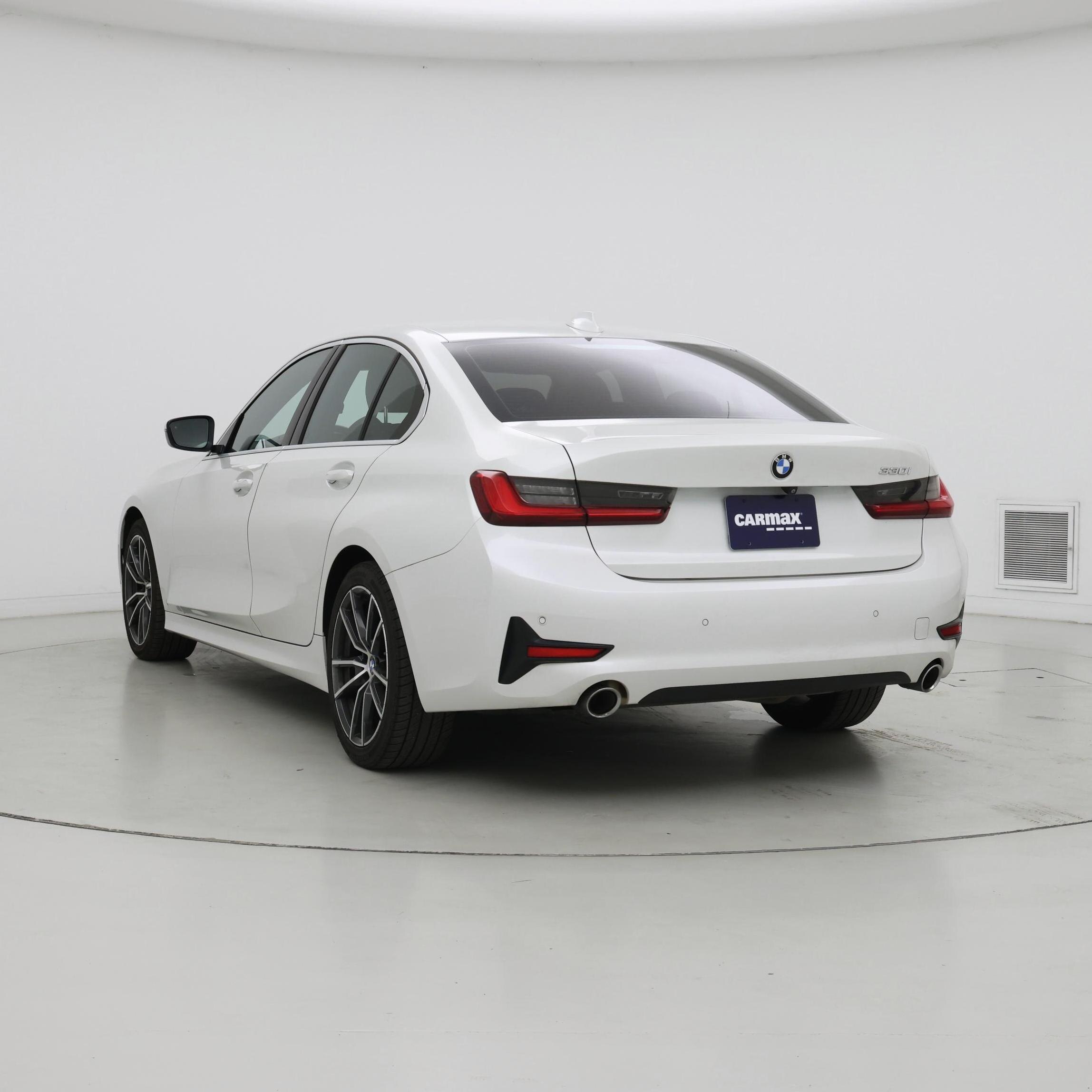 Thumbnail: 2020 BMW 3 Series - 2