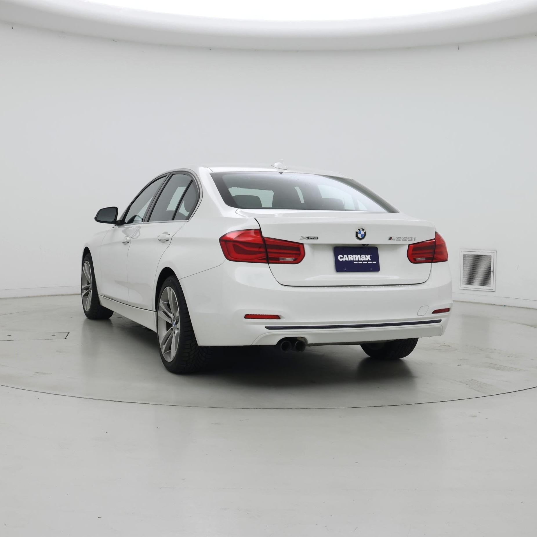 Thumbnail: 2018 BMW 3 Series - 2