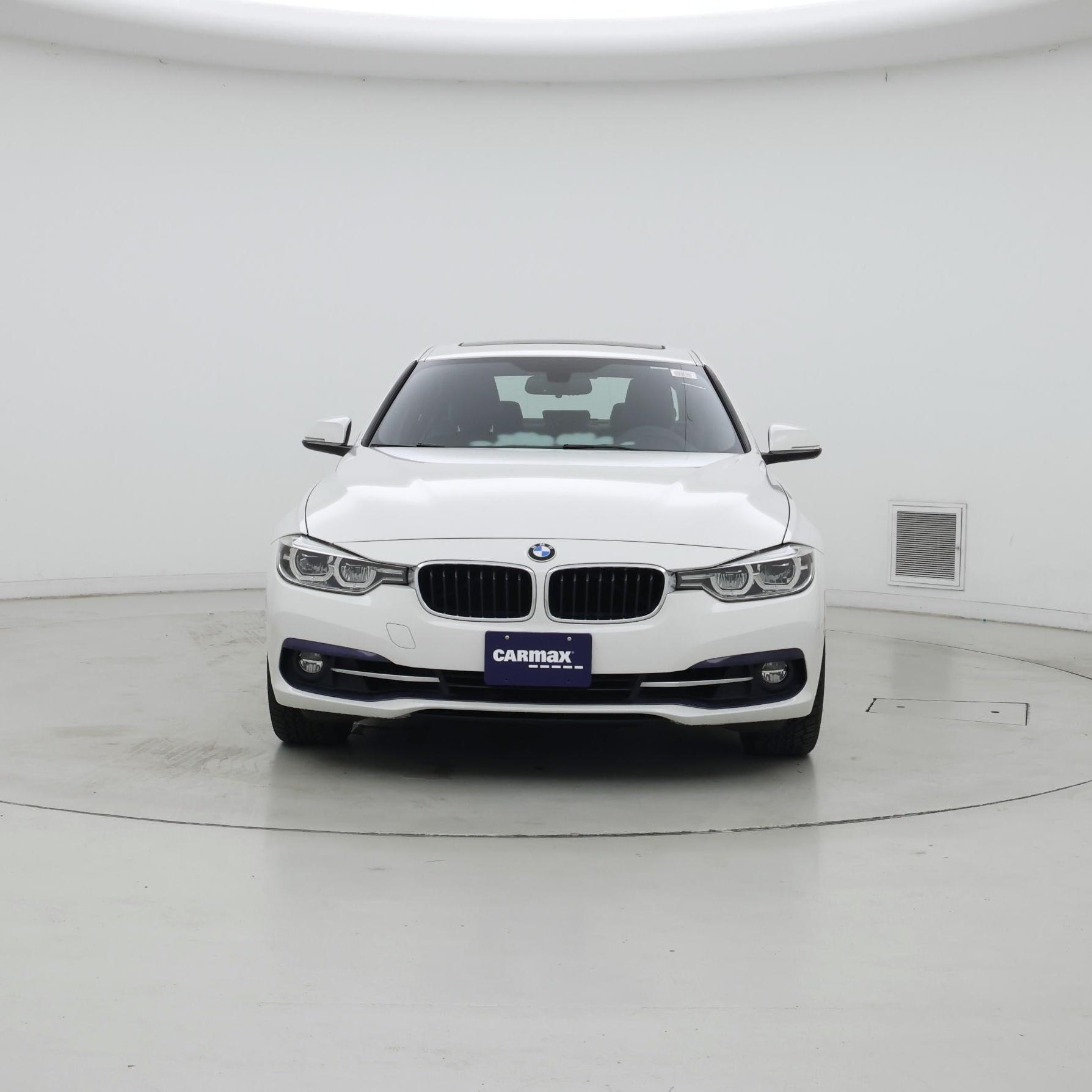 Thumbnail: 2018 BMW 3 Series - 5