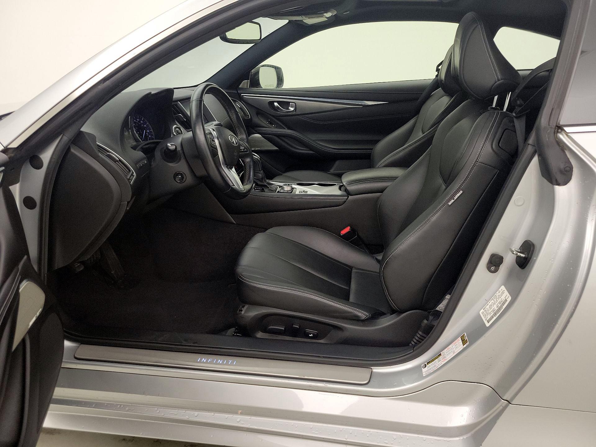 Thumbnail: 2017 INFINITI Q60 - 11