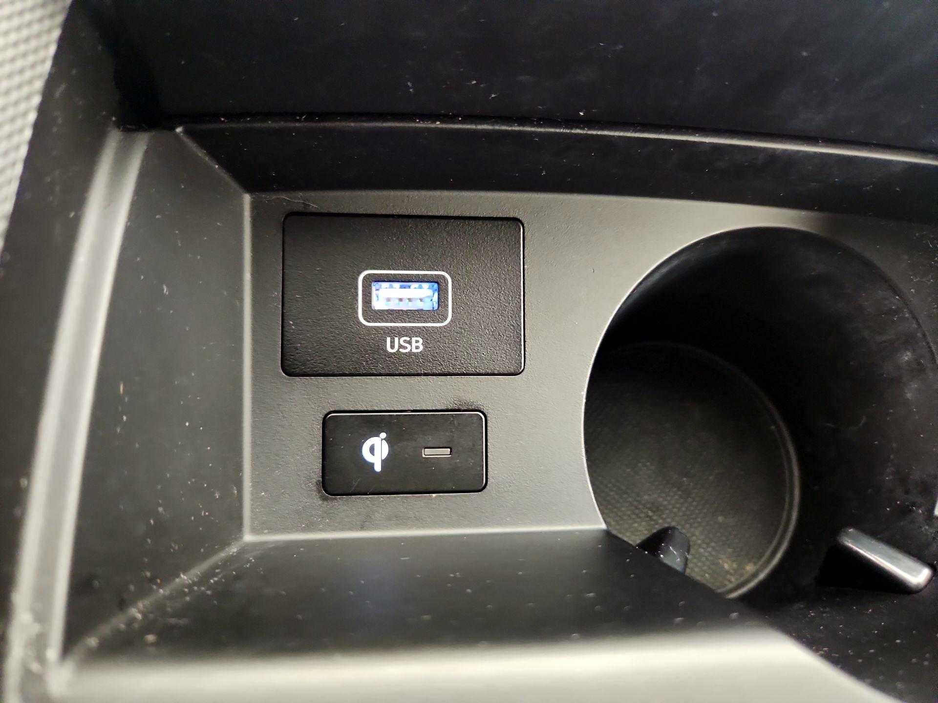 Thumbnail: 2023 Hyundai Santa Fe - 19