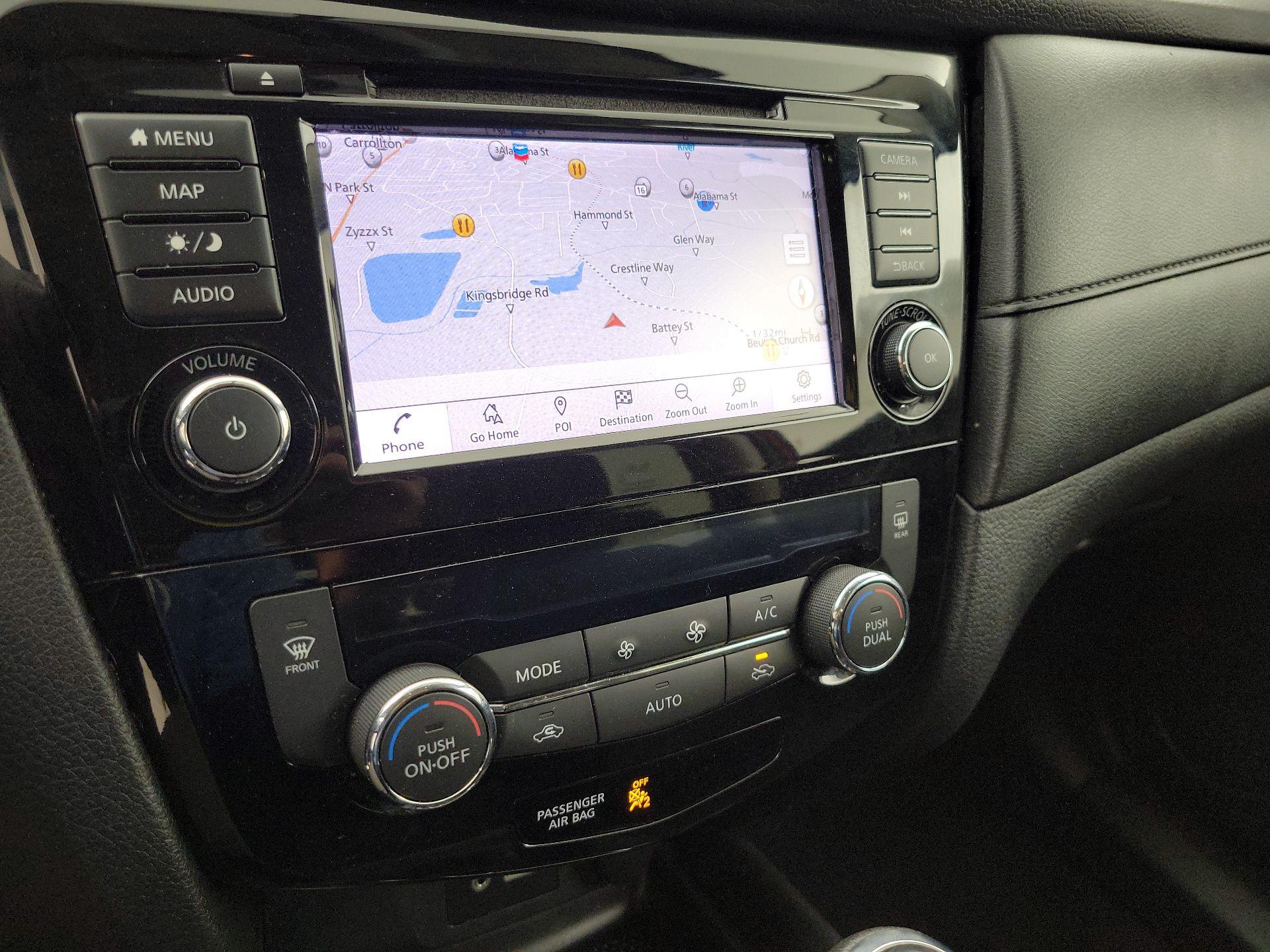 Thumbnail: 2018 Nissan Rogue - 14