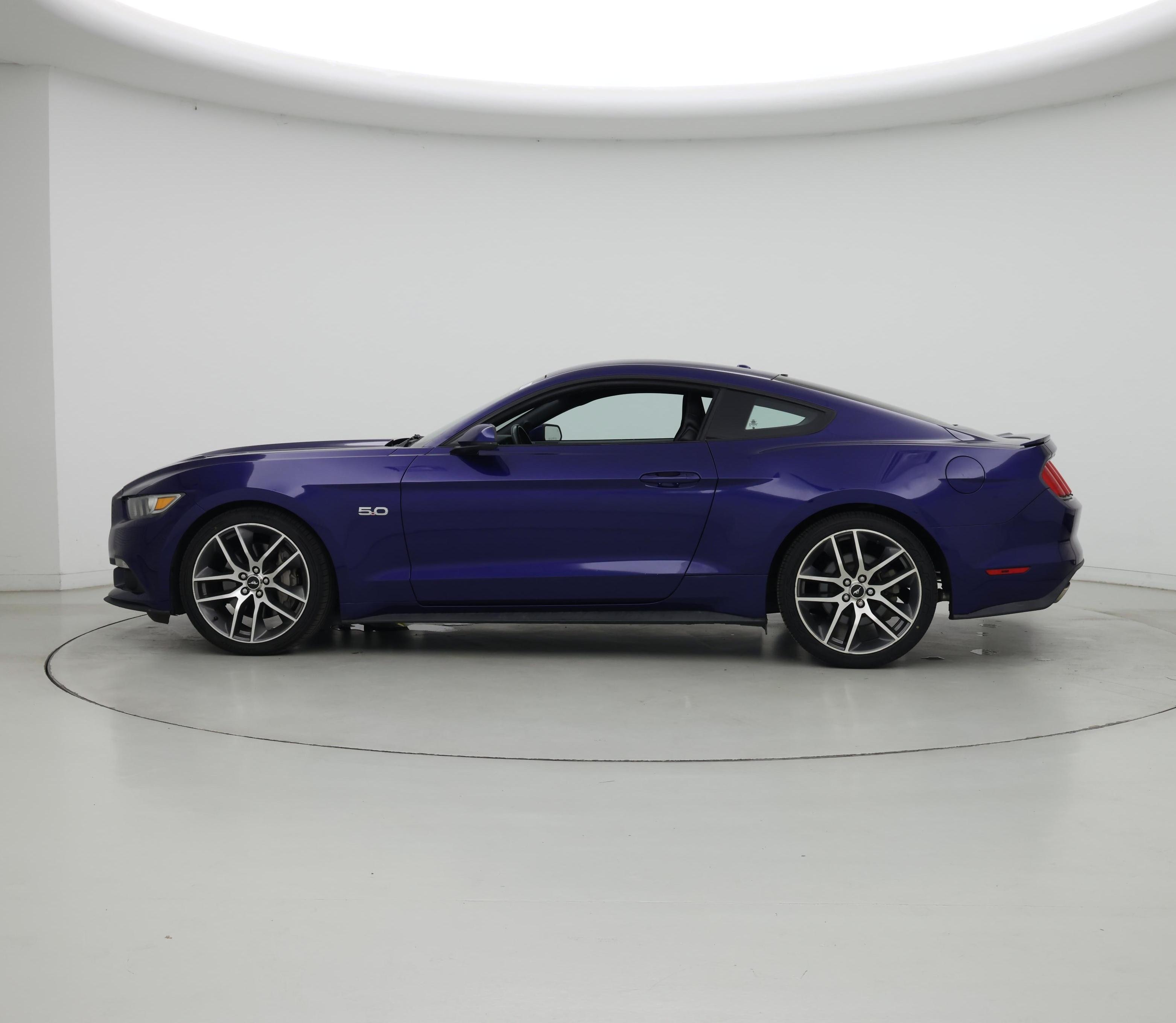 Thumbnail: 2015 Ford Mustang - 3