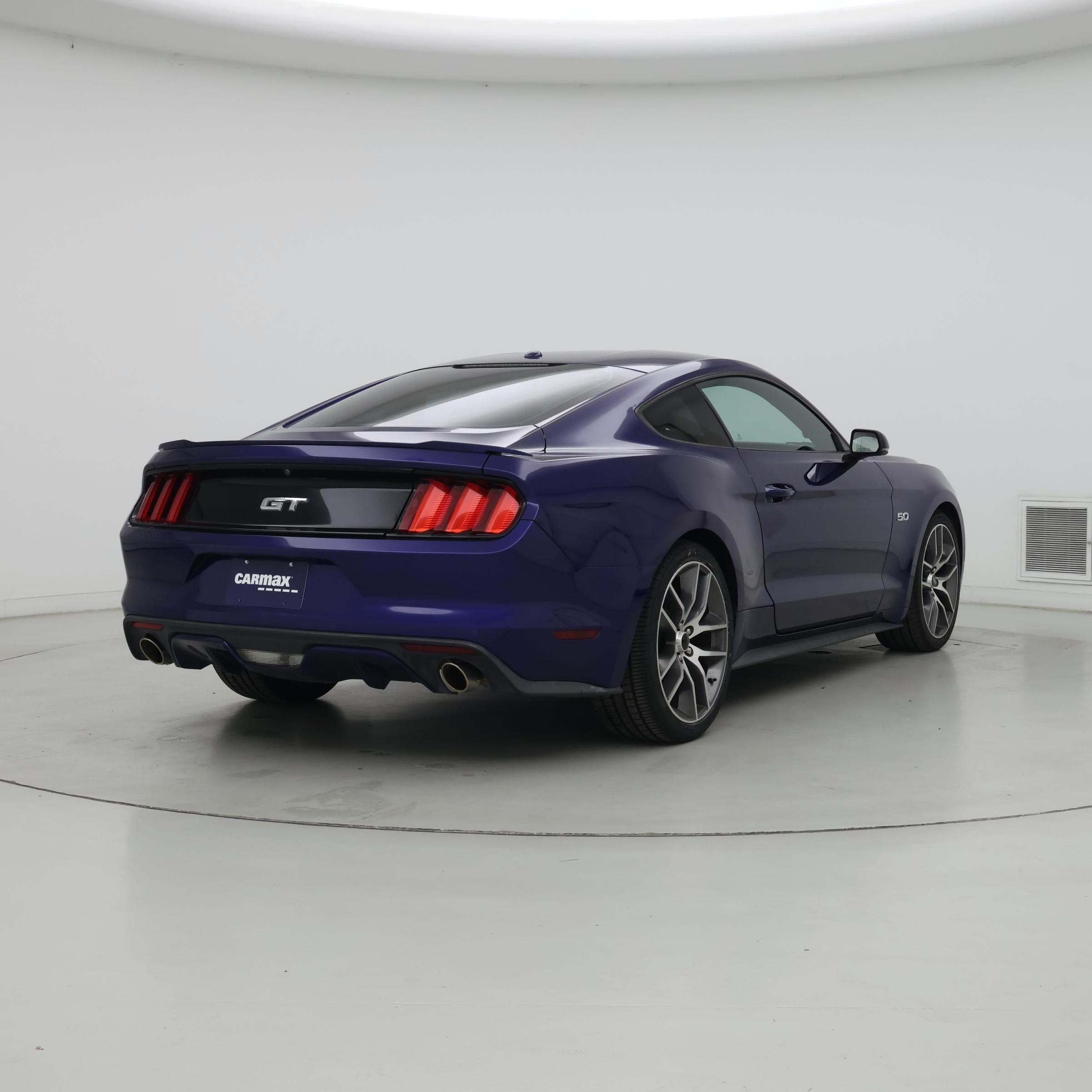 Thumbnail: 2015 Ford Mustang - 8