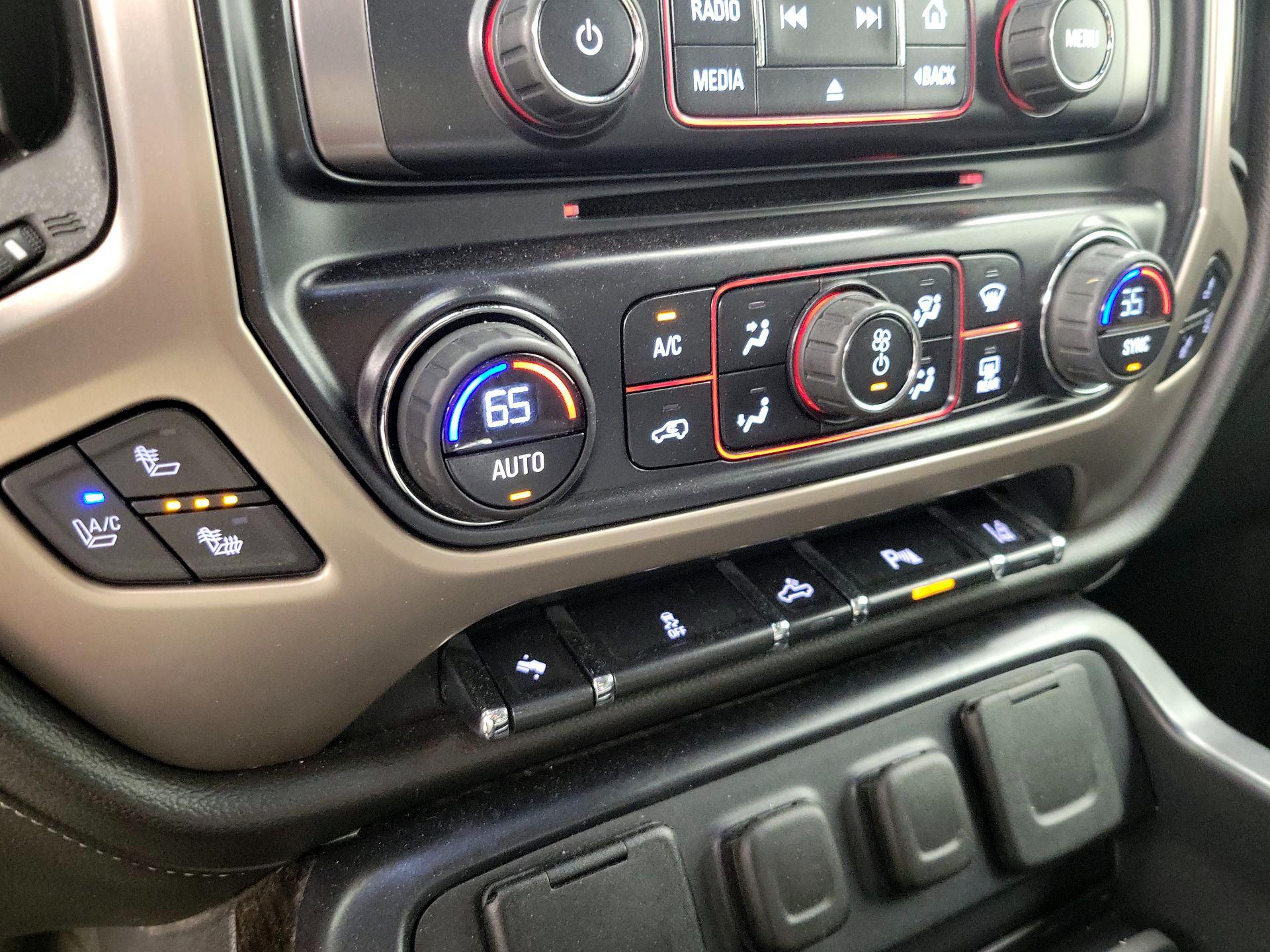 Thumbnail: 2014 GMC Sierra 1500 - 17