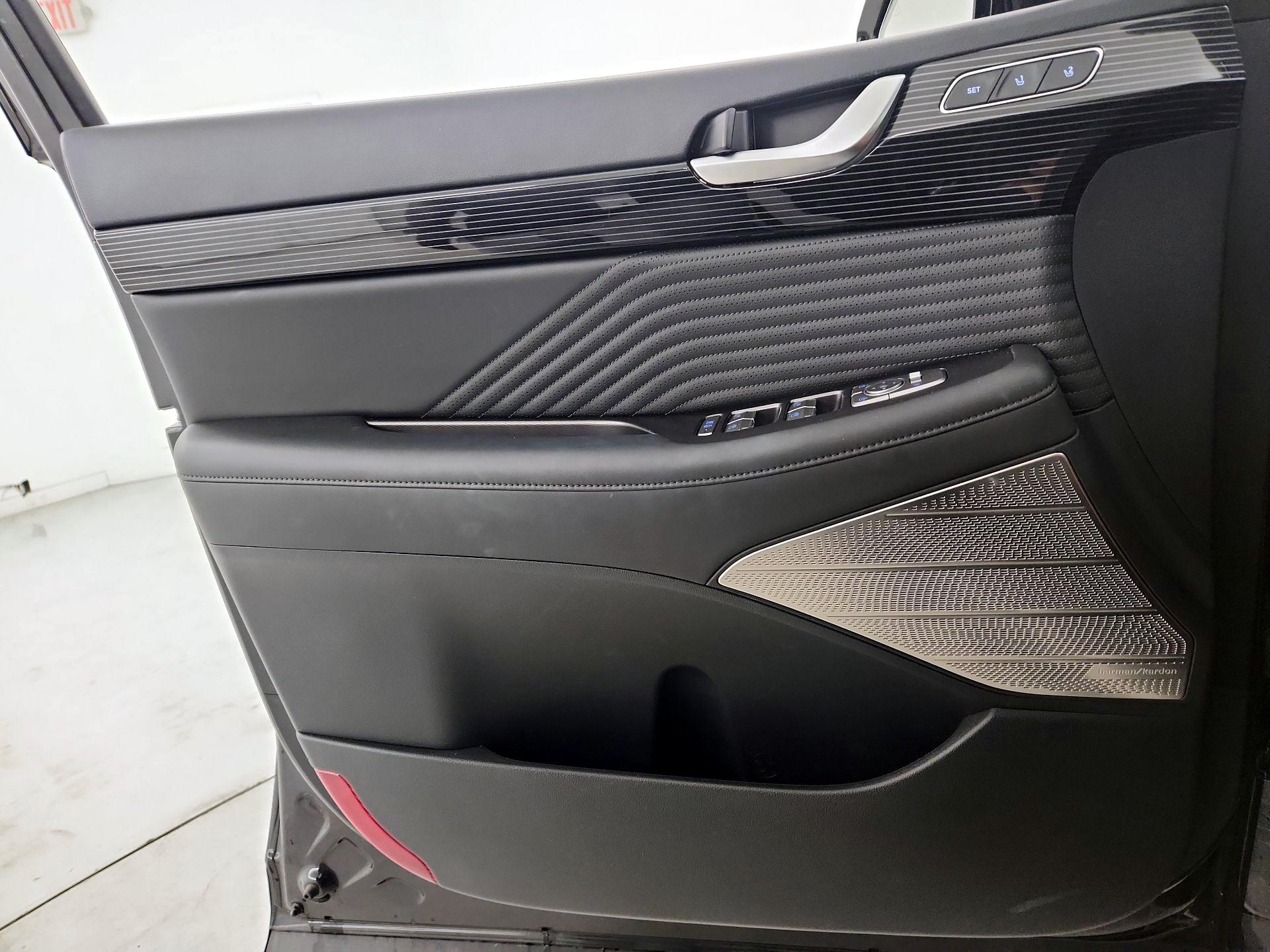 Thumbnail: 2025 Hyundai Palisade - 12