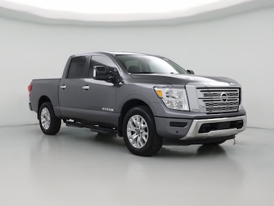 2023 Nissan Titan SV