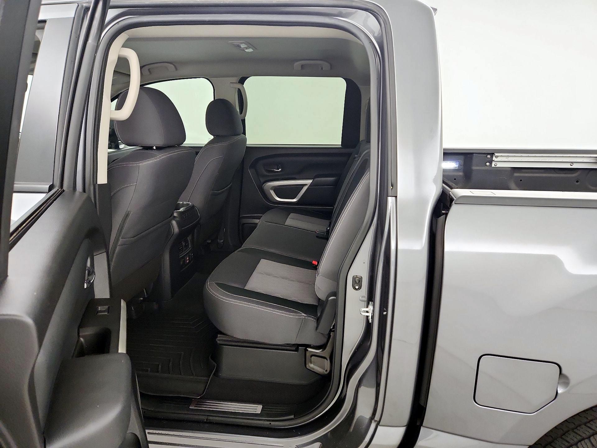 Thumbnail: 2023 Nissan Titan - 19