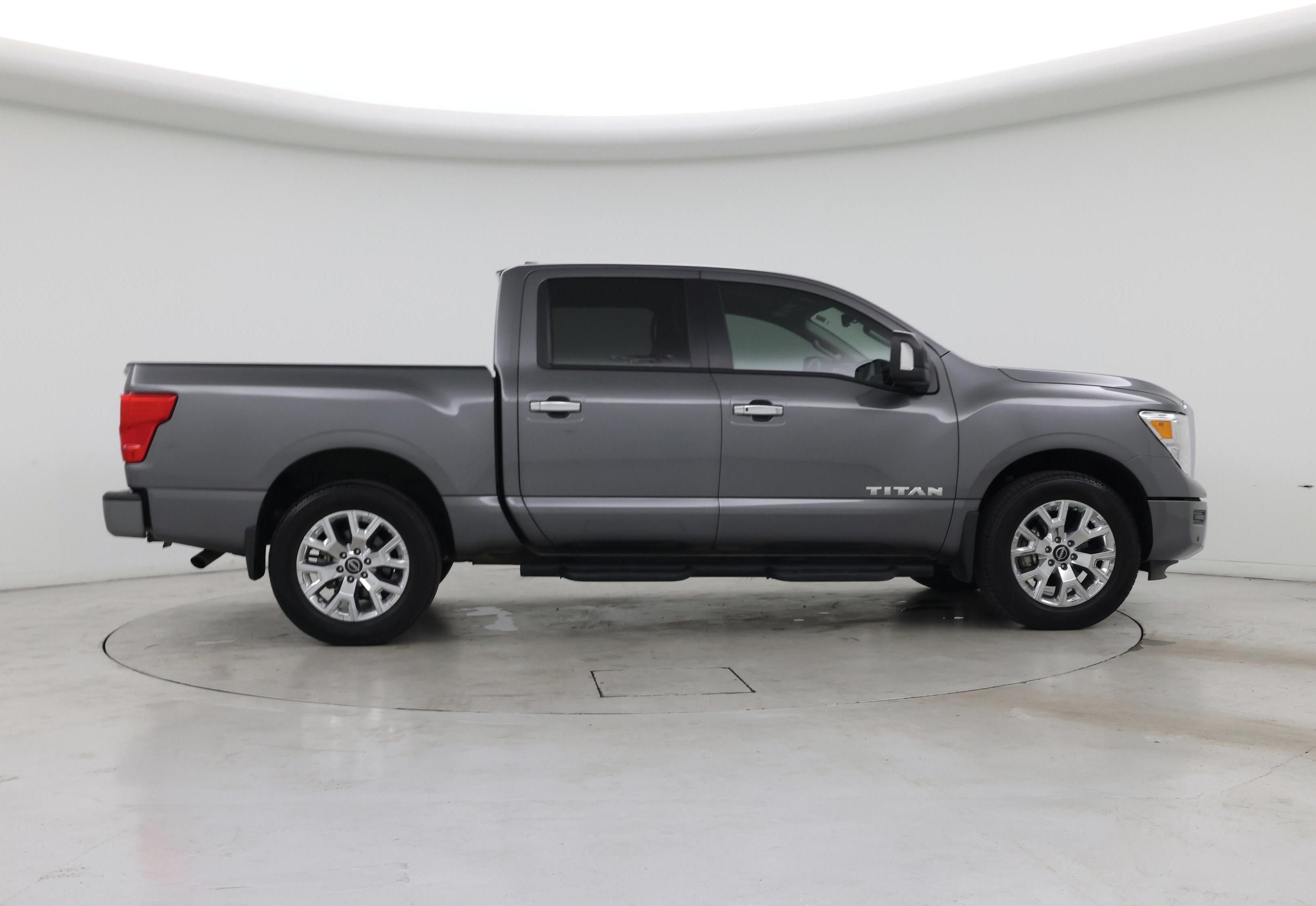 Thumbnail: 2023 Nissan Titan - 7