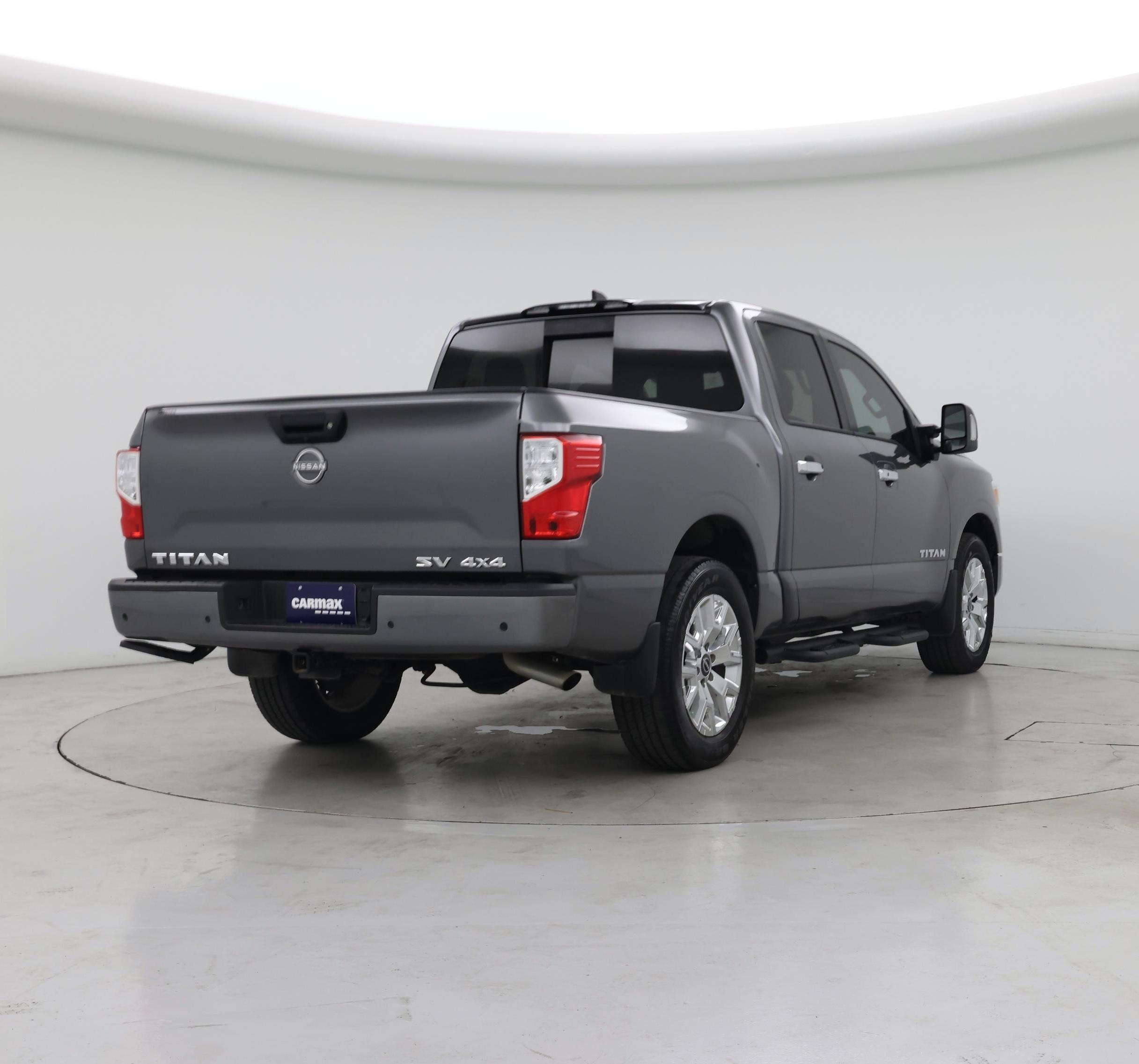 Thumbnail: 2023 Nissan Titan - 8