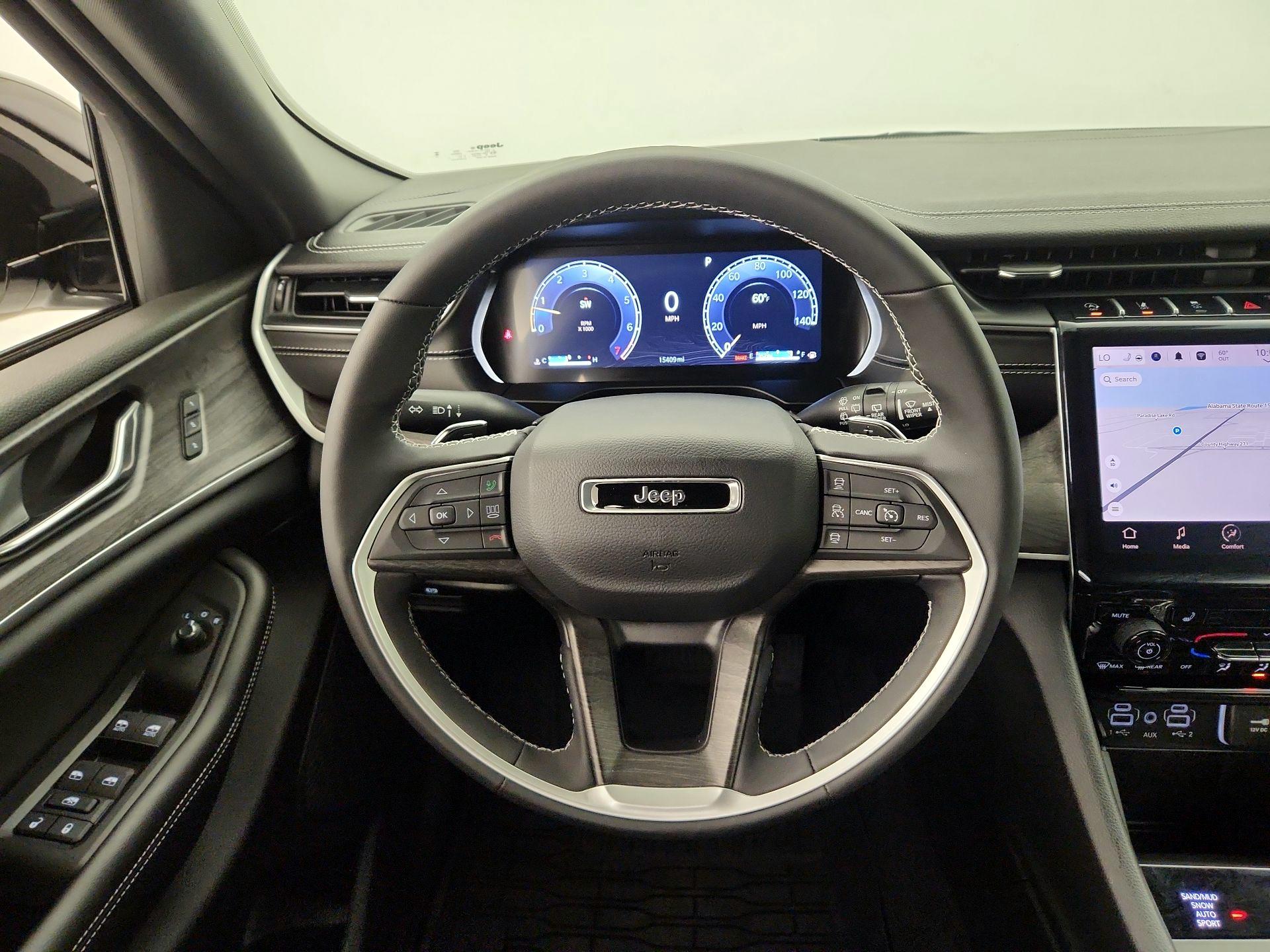 Thumbnail: 2024 Jeep Grand Cherokee - 10