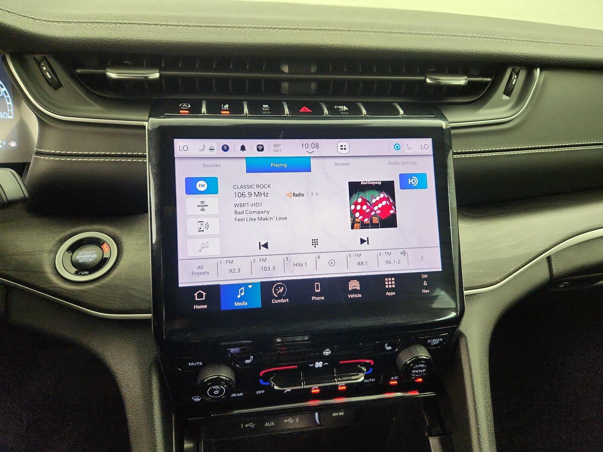 Thumbnail: 2024 Jeep Grand Cherokee - 16