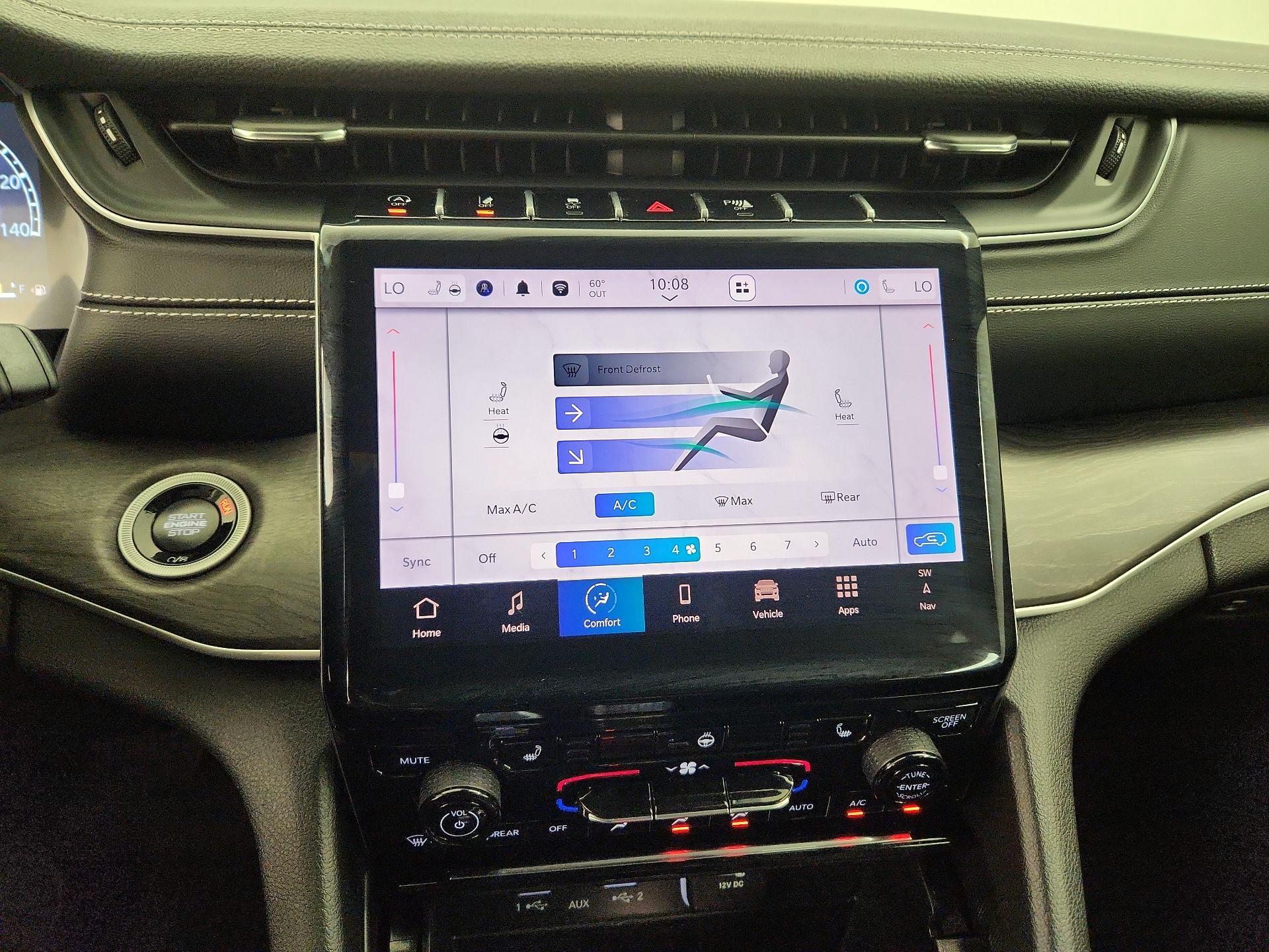 Thumbnail: 2024 Jeep Grand Cherokee - 17