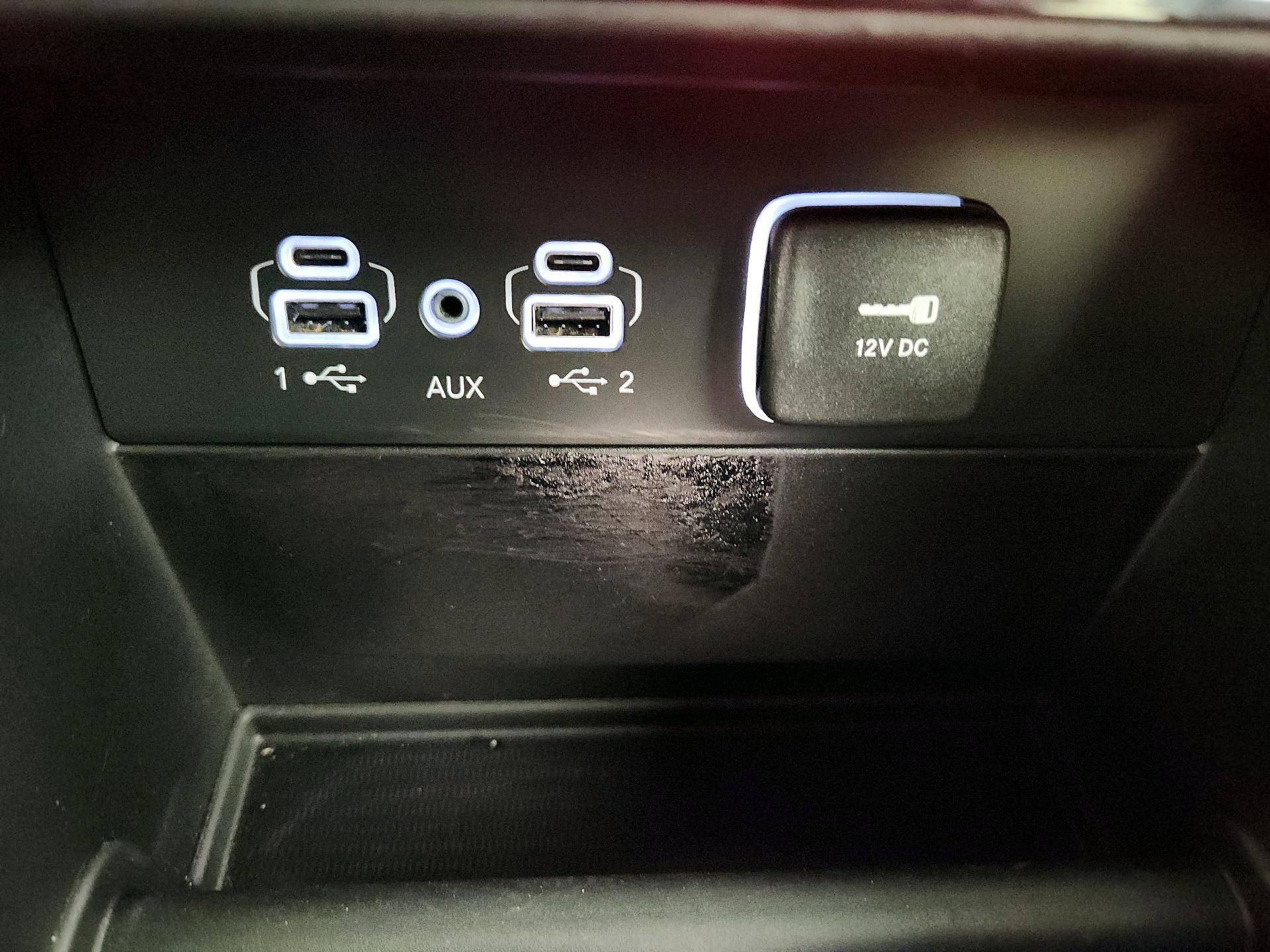 Thumbnail: 2024 Jeep Grand Cherokee - 19