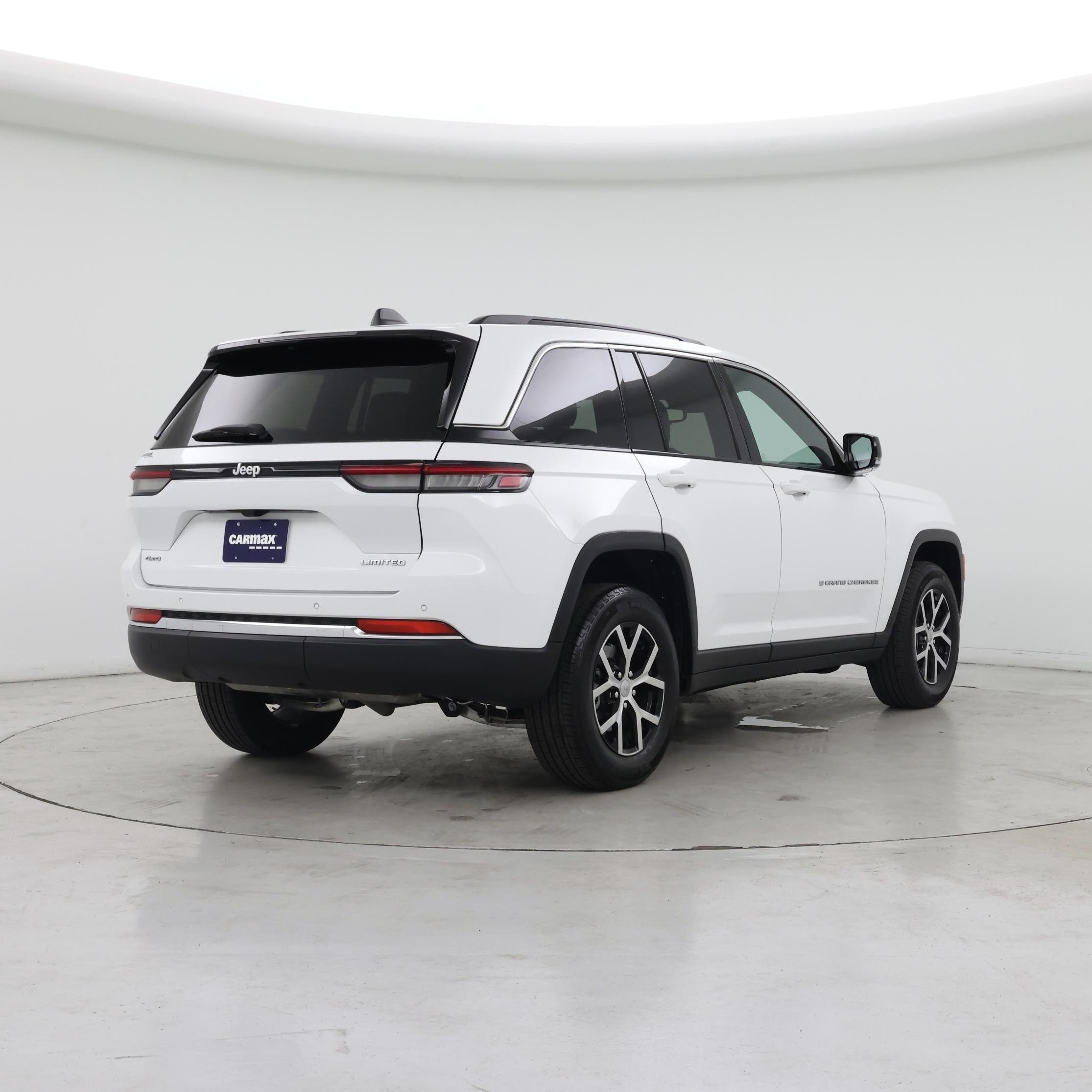 Thumbnail: 2024 Jeep Grand Cherokee - 8