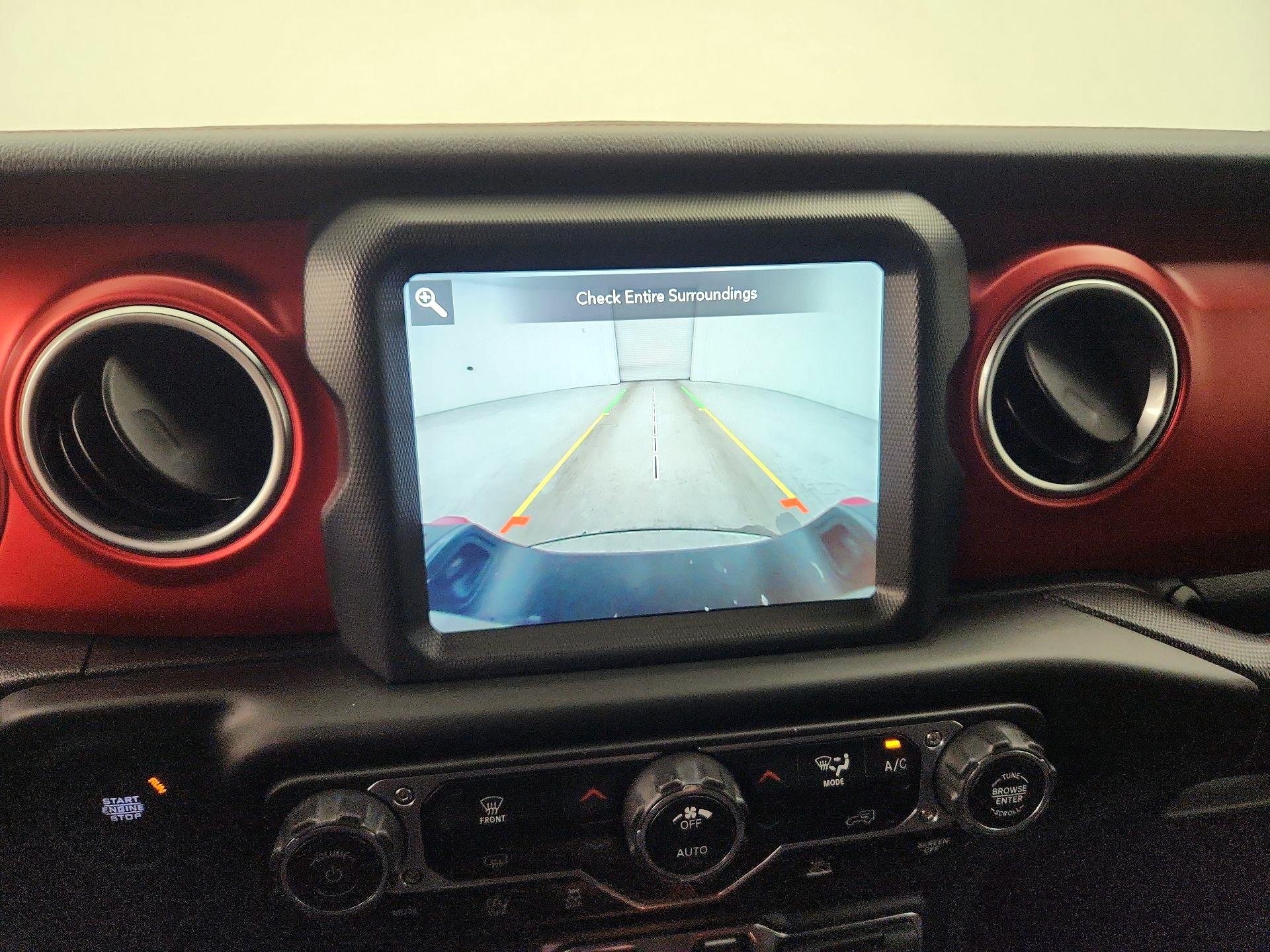 Thumbnail: 2022 Jeep Gladiator - 15