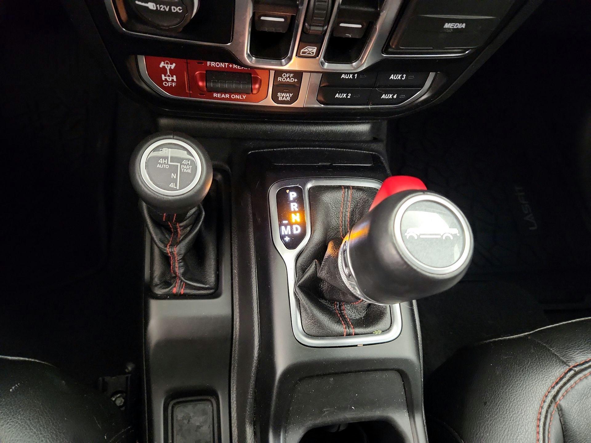 Thumbnail: 2022 Jeep Gladiator - 18