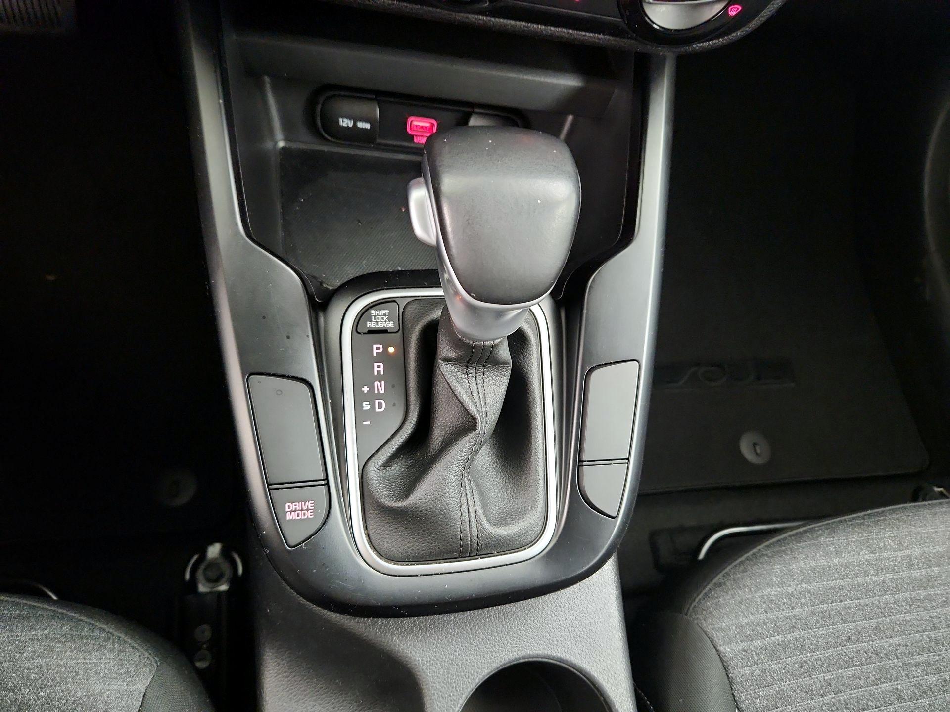 Thumbnail: 2020 Kia Soul - 17