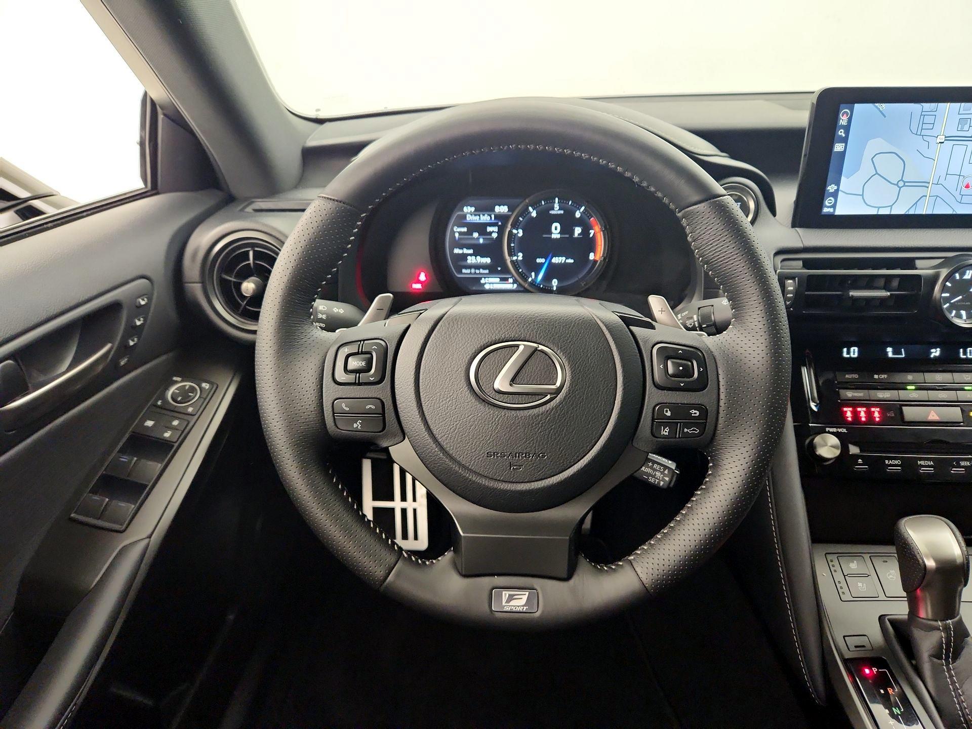 Thumbnail: 2025 Lexus IS - 10