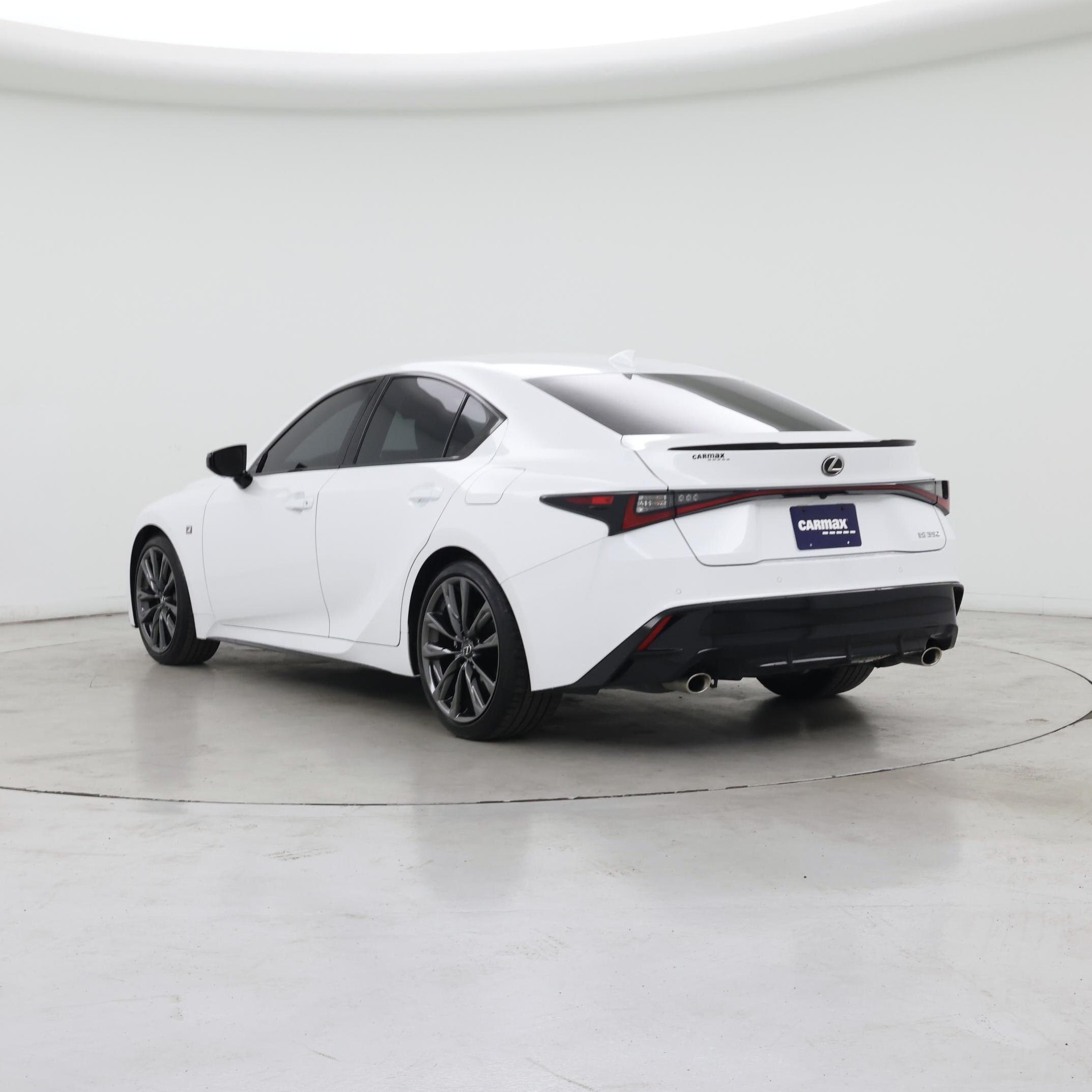 Thumbnail: 2025 Lexus IS - 2