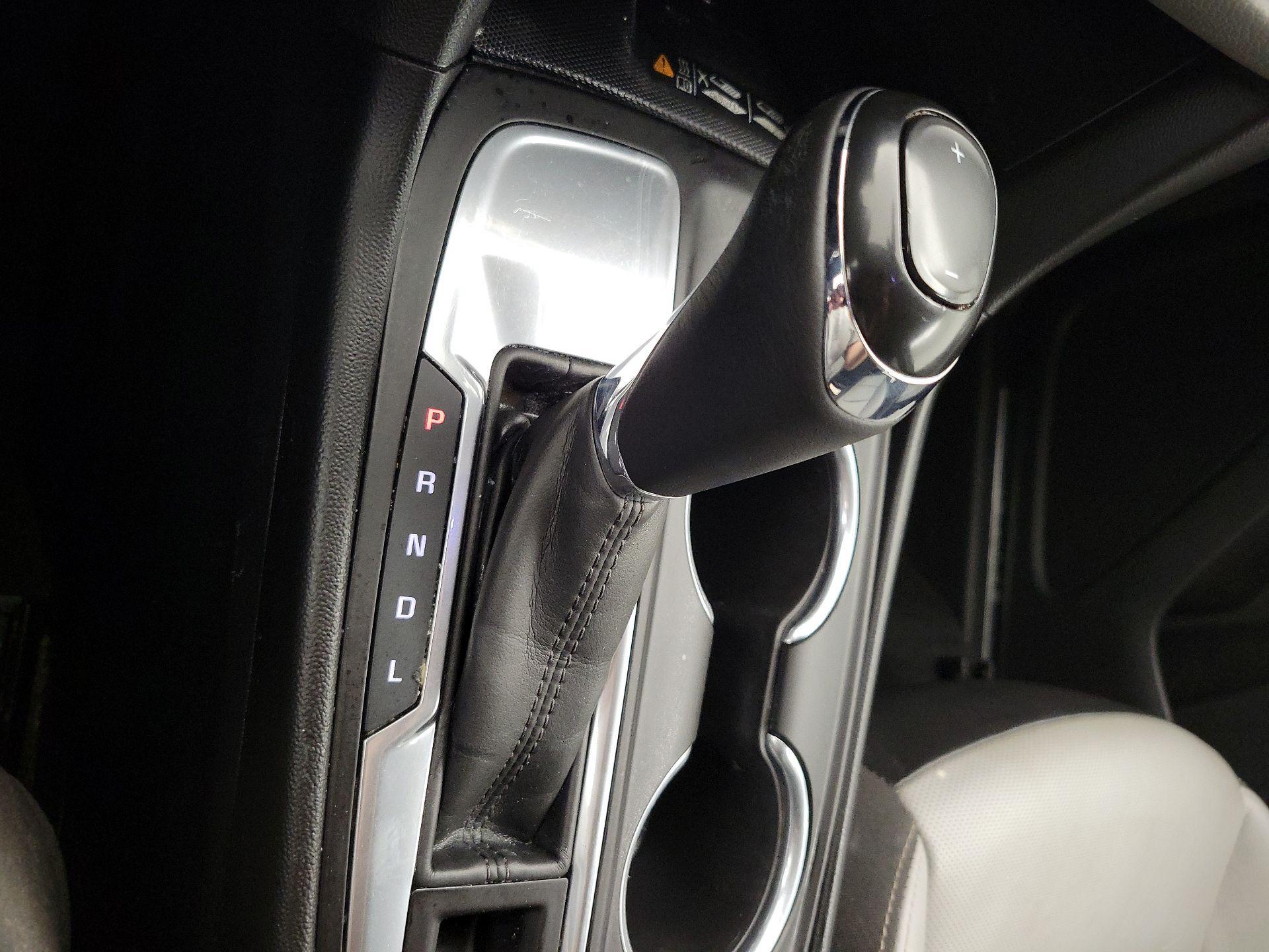 Thumbnail: 2018 Chevrolet Equinox - 16