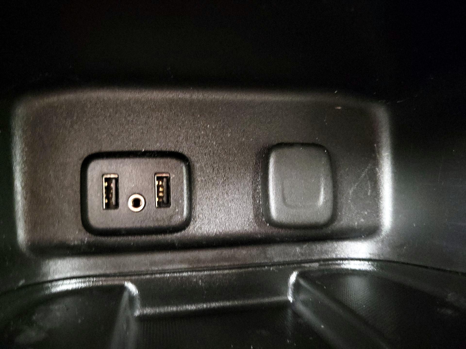 Thumbnail: 2018 Chevrolet Equinox - 17