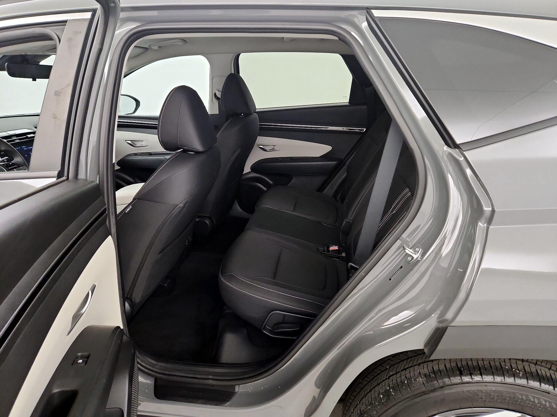 Thumbnail: 2024 Hyundai Tucson - 19