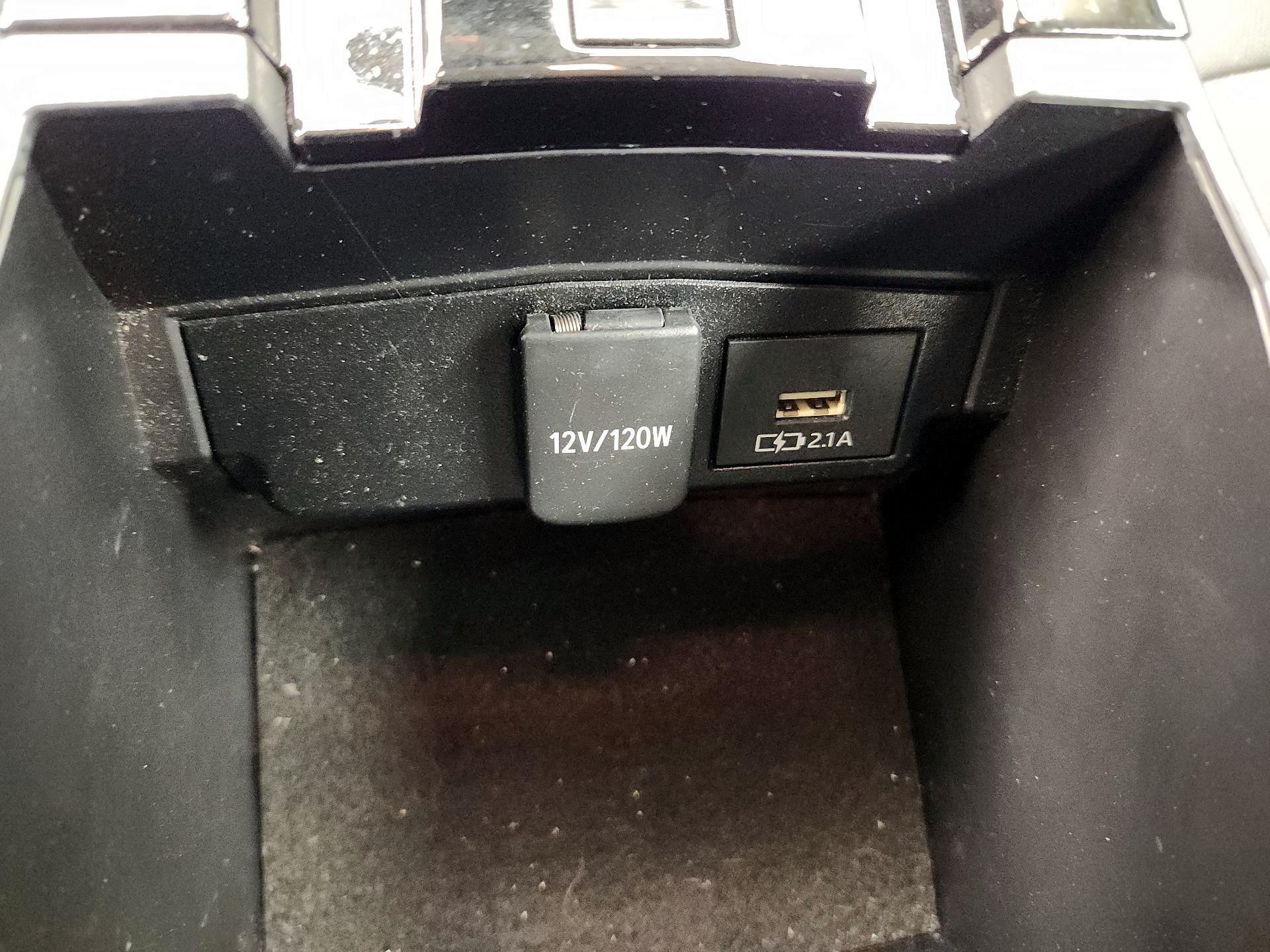 Thumbnail: 2020 Toyota Corolla - 18