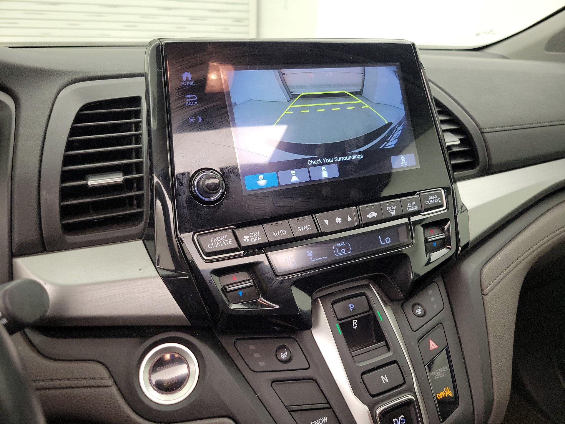 Thumbnail: 2019 Honda Odyssey - 14