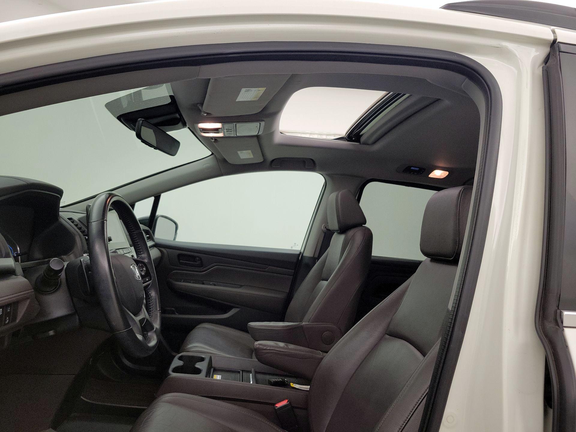 Thumbnail: 2019 Honda Odyssey - 19