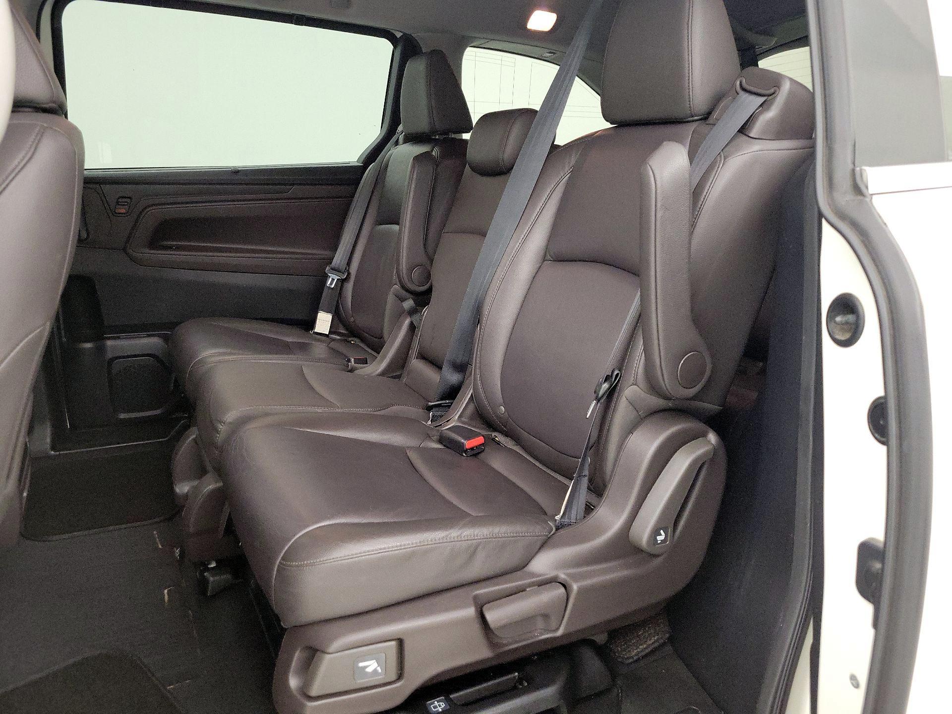 Thumbnail: 2019 Honda Odyssey - 20