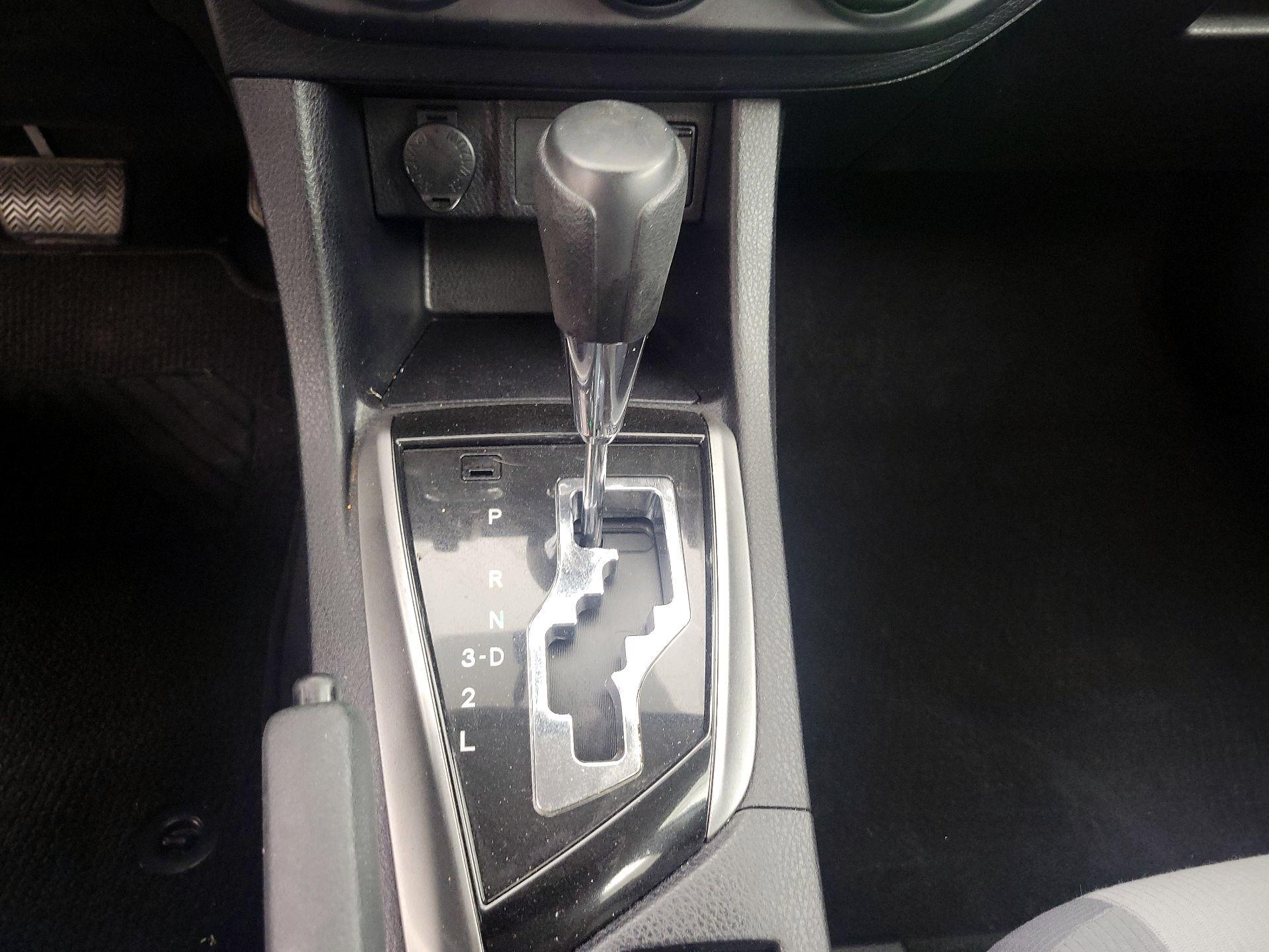 Thumbnail: 2016 Toyota Corolla - 16