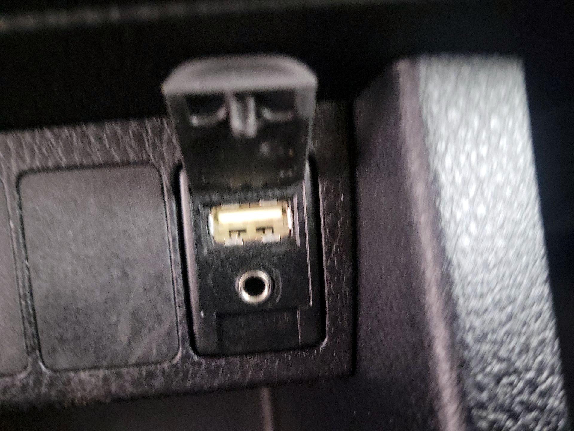 Thumbnail: 2016 Toyota Corolla - 17