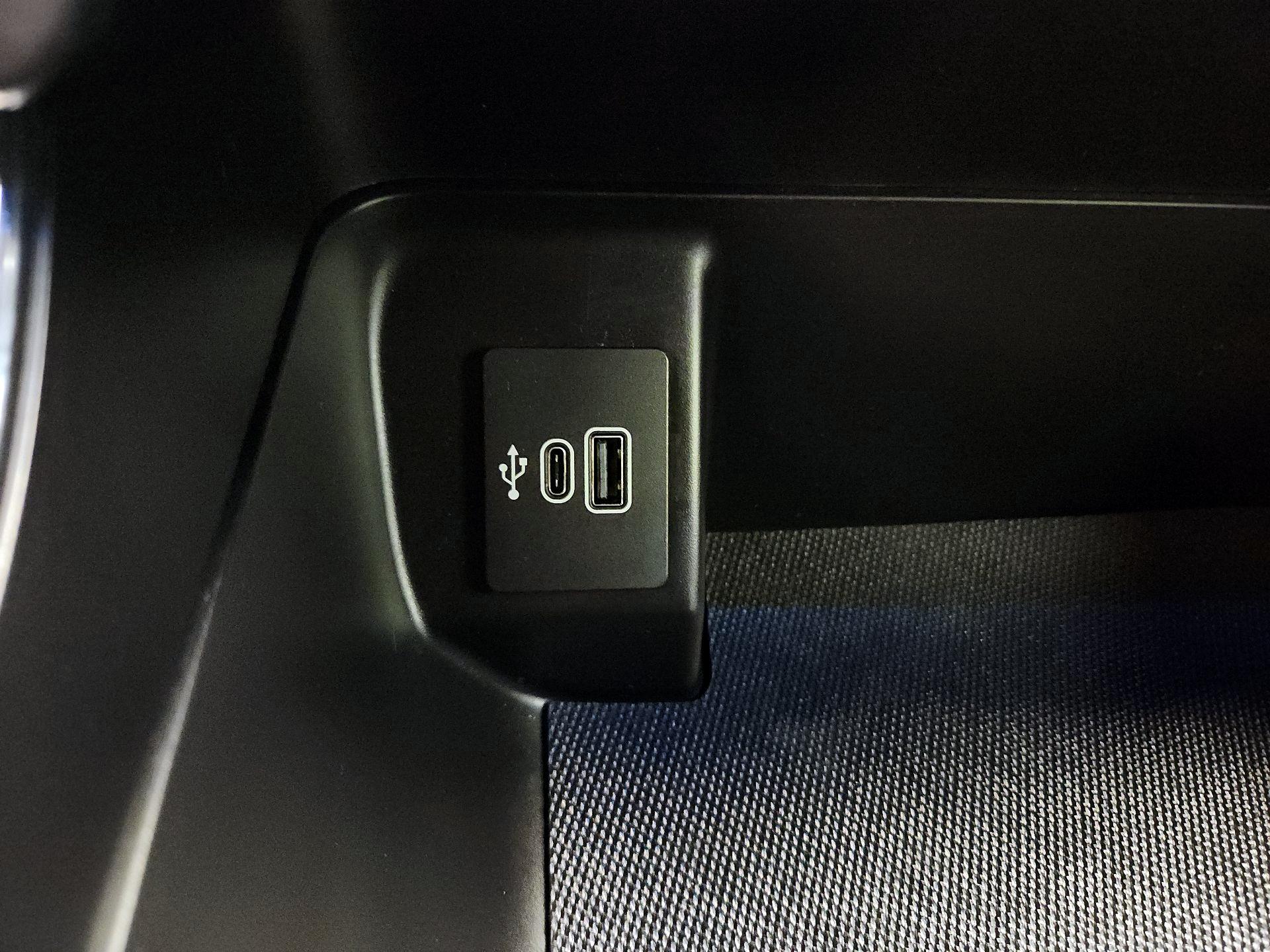 Thumbnail: 2025 Ford F-150 - 18