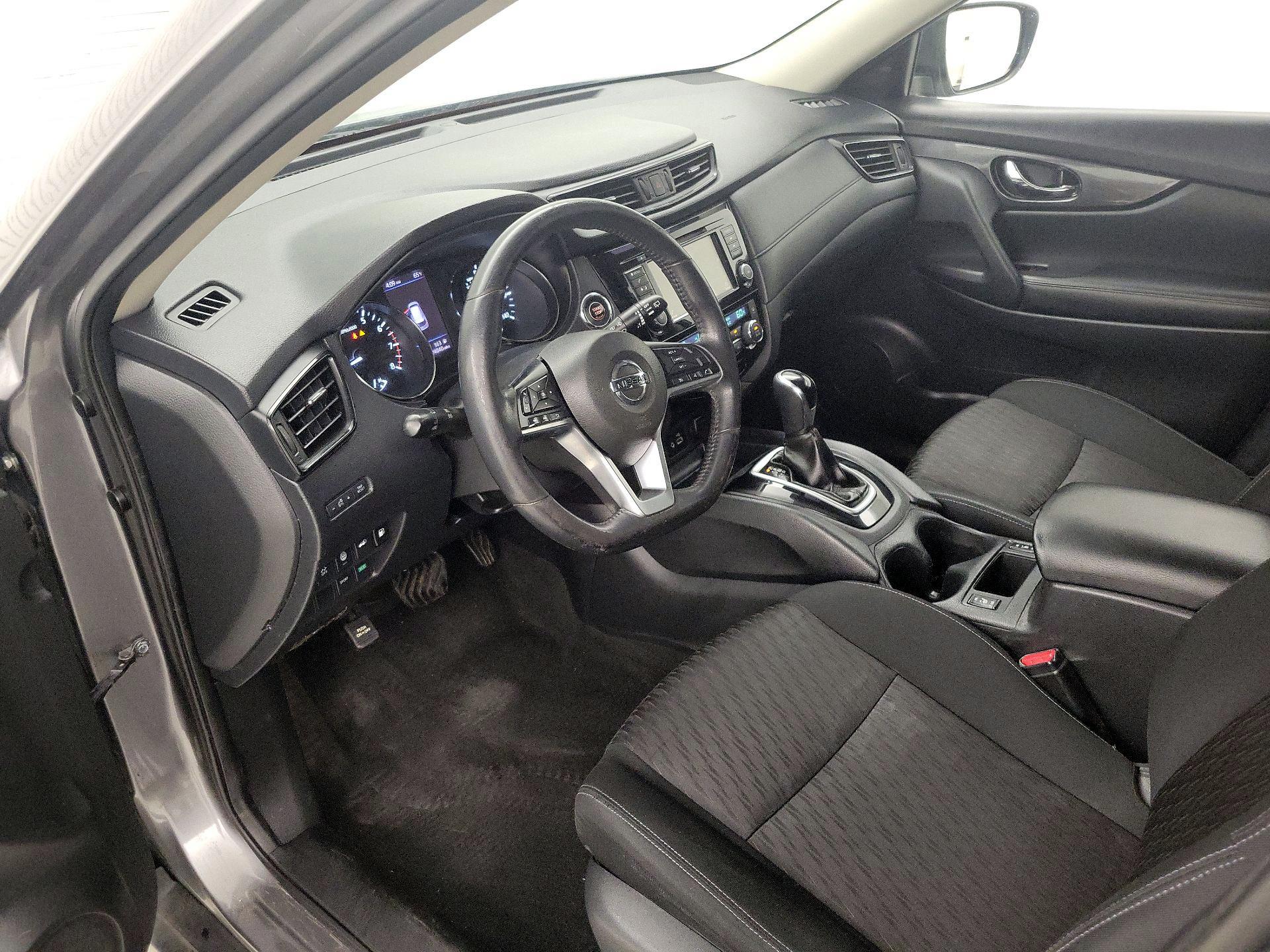 Thumbnail: 2019 Nissan Rogue - 11
