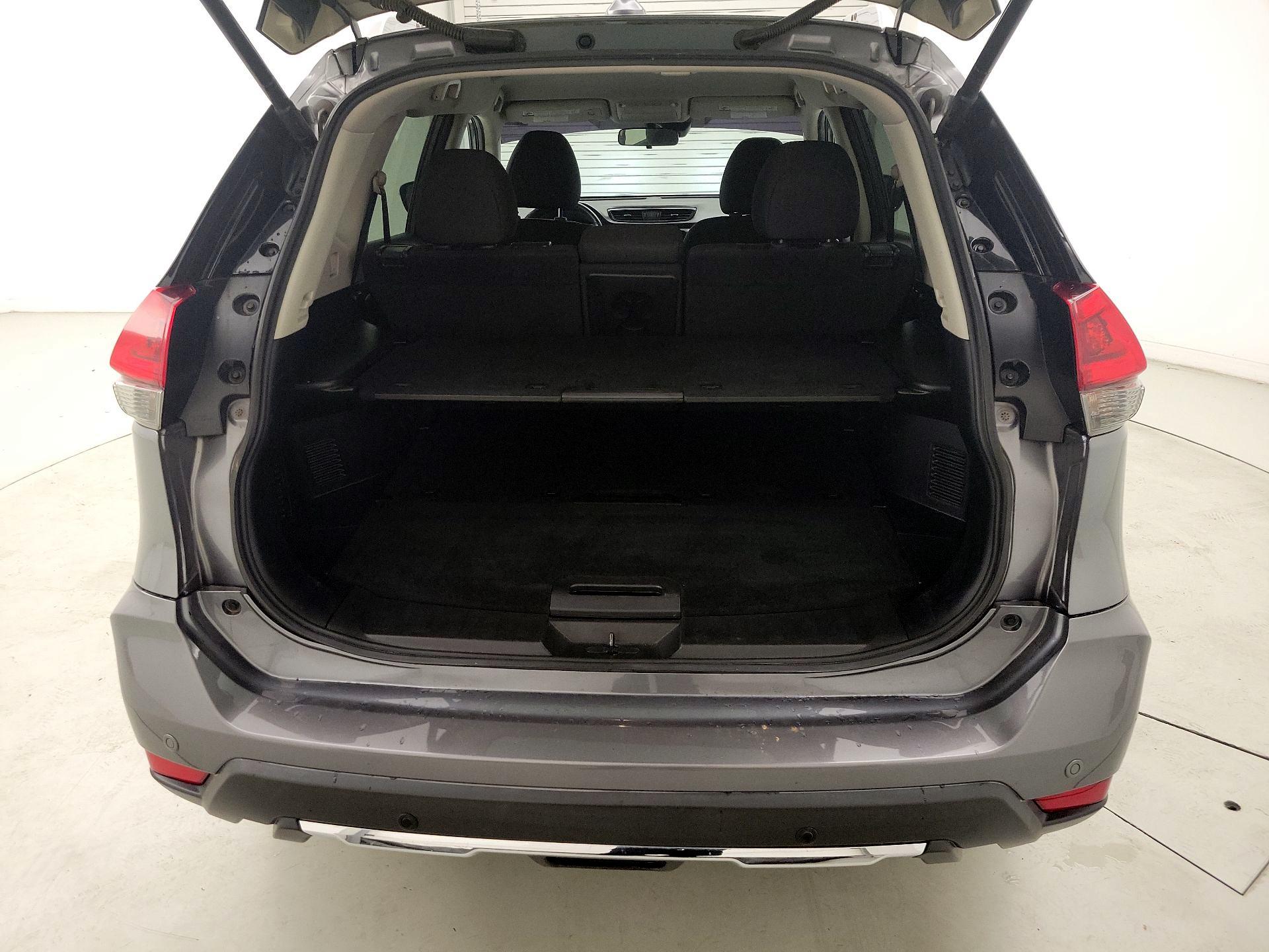Thumbnail: 2019 Nissan Rogue - 20