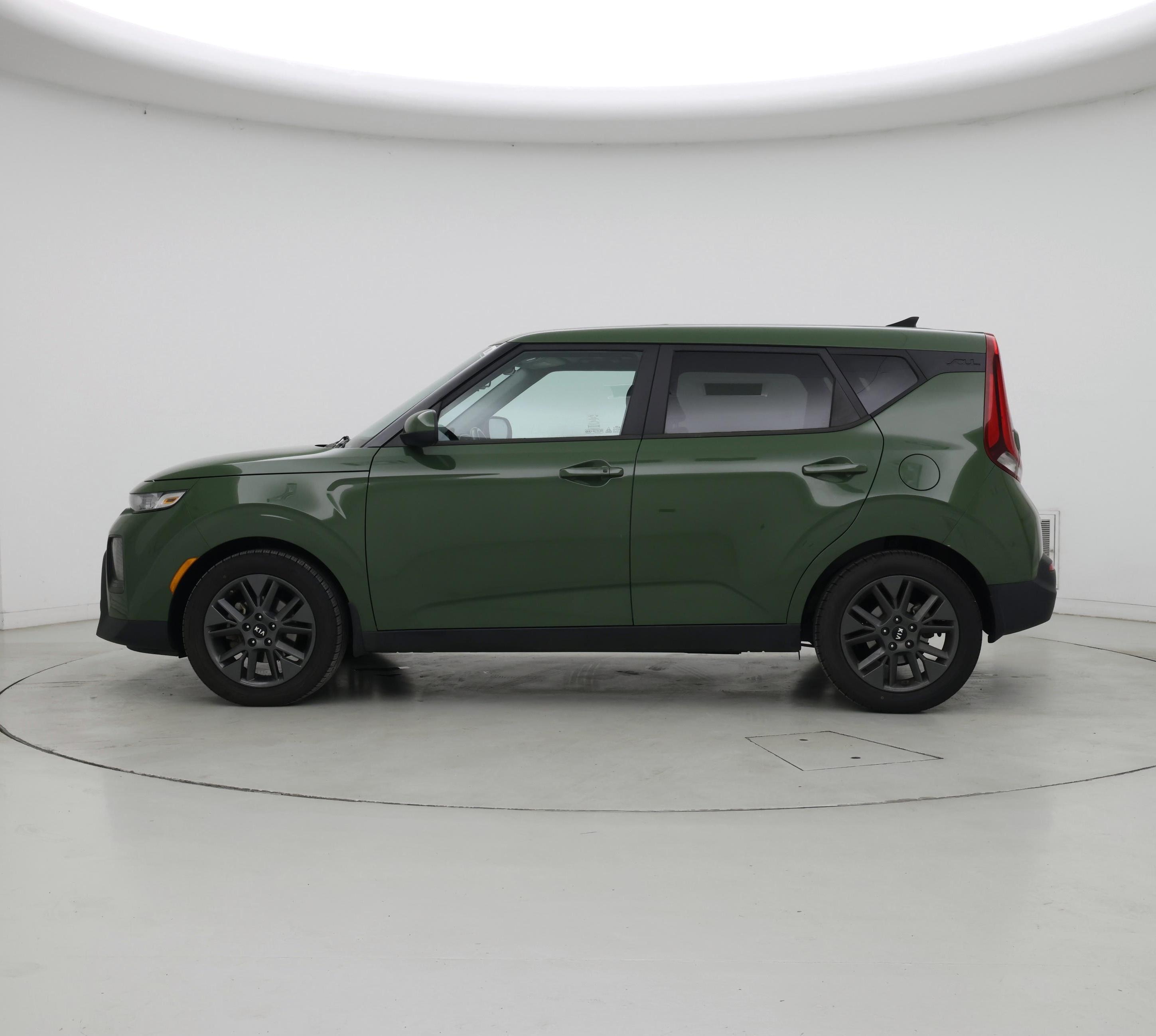 Thumbnail: 2021 Kia Soul - 3