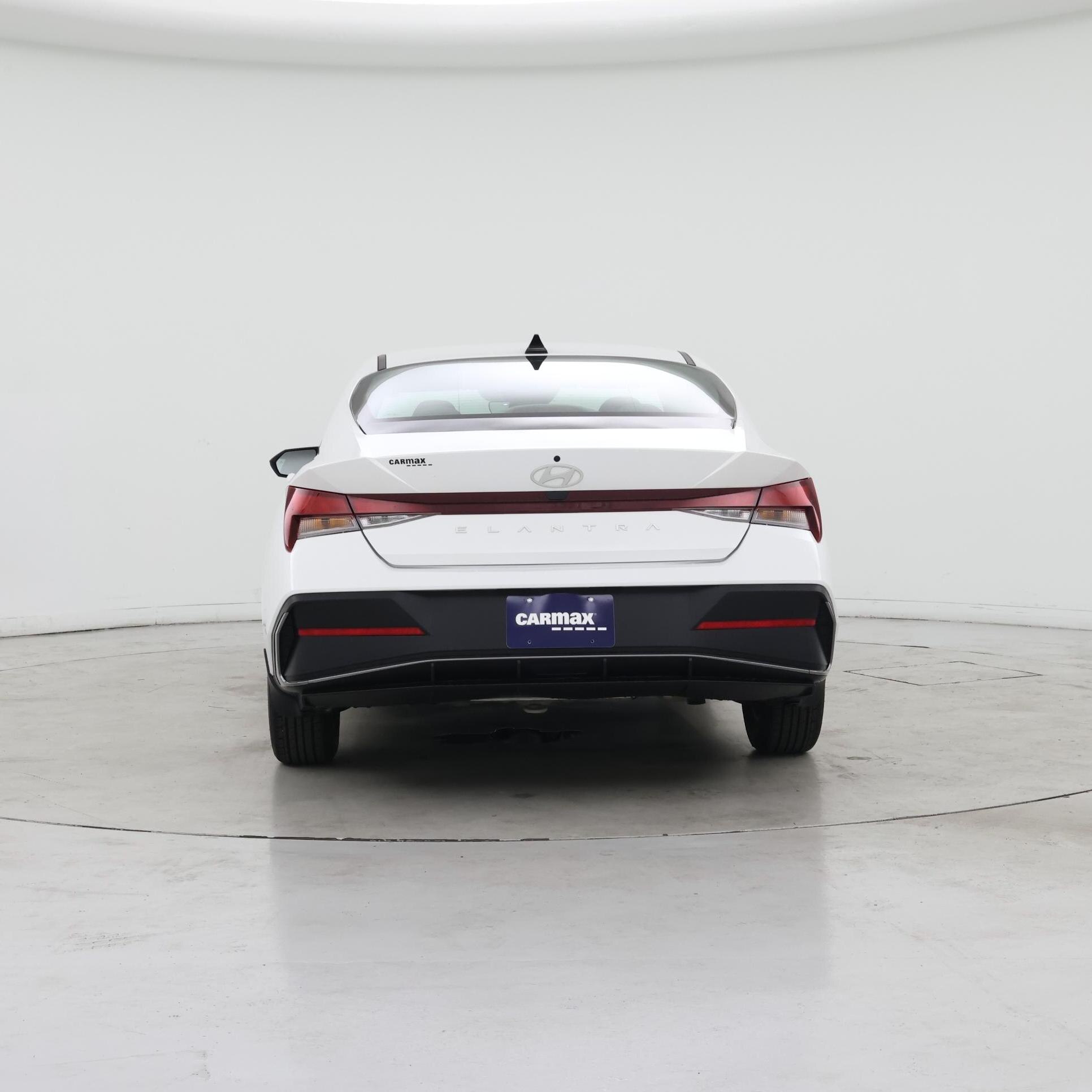 Thumbnail: 2024 Hyundai Elantra - 6