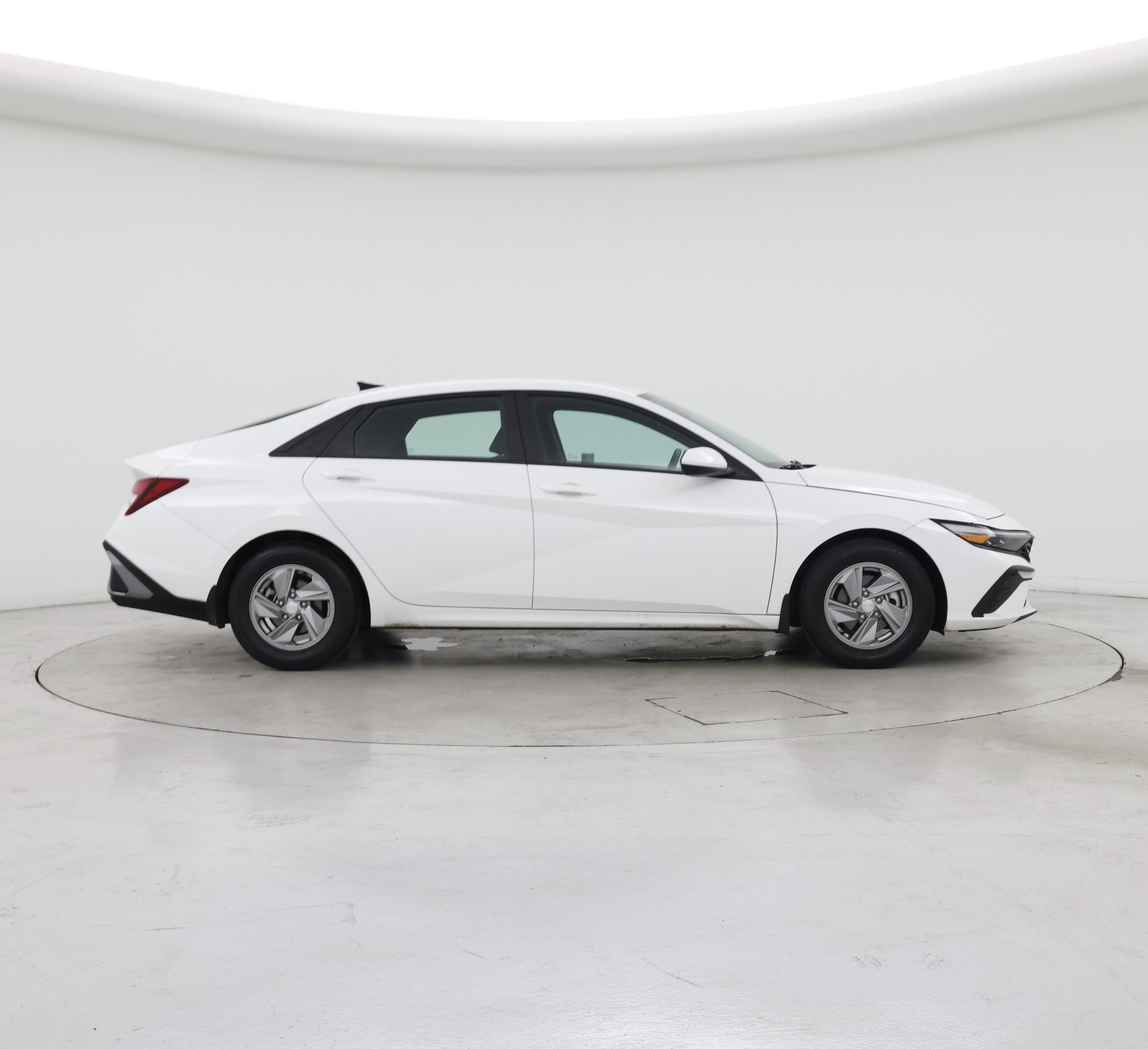 Thumbnail: 2024 Hyundai Elantra - 7