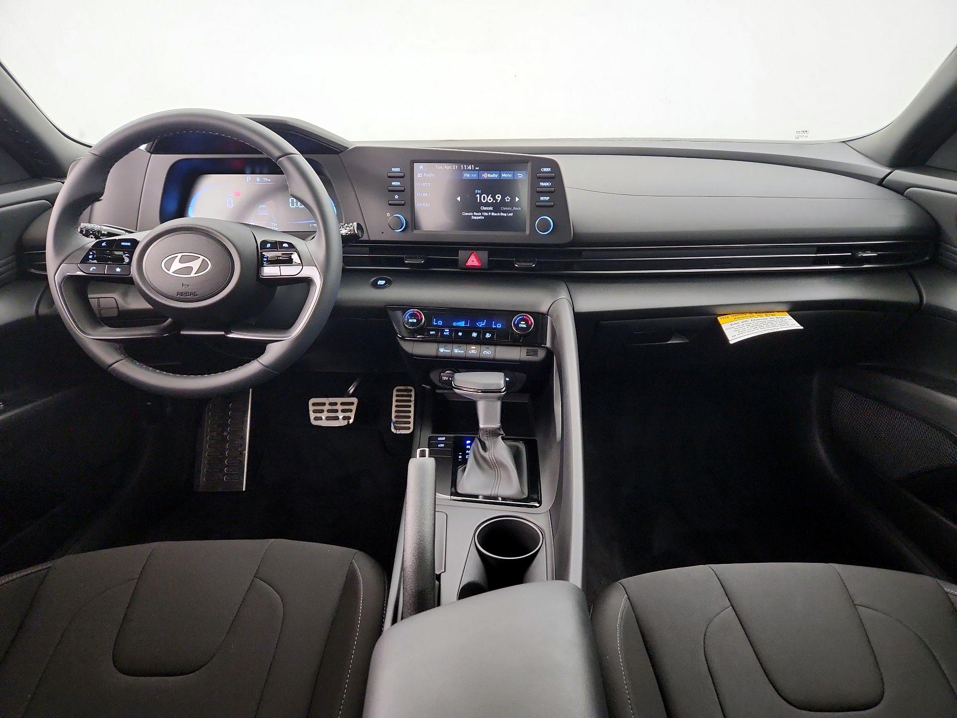 Thumbnail: 2025 Hyundai Elantra - 9