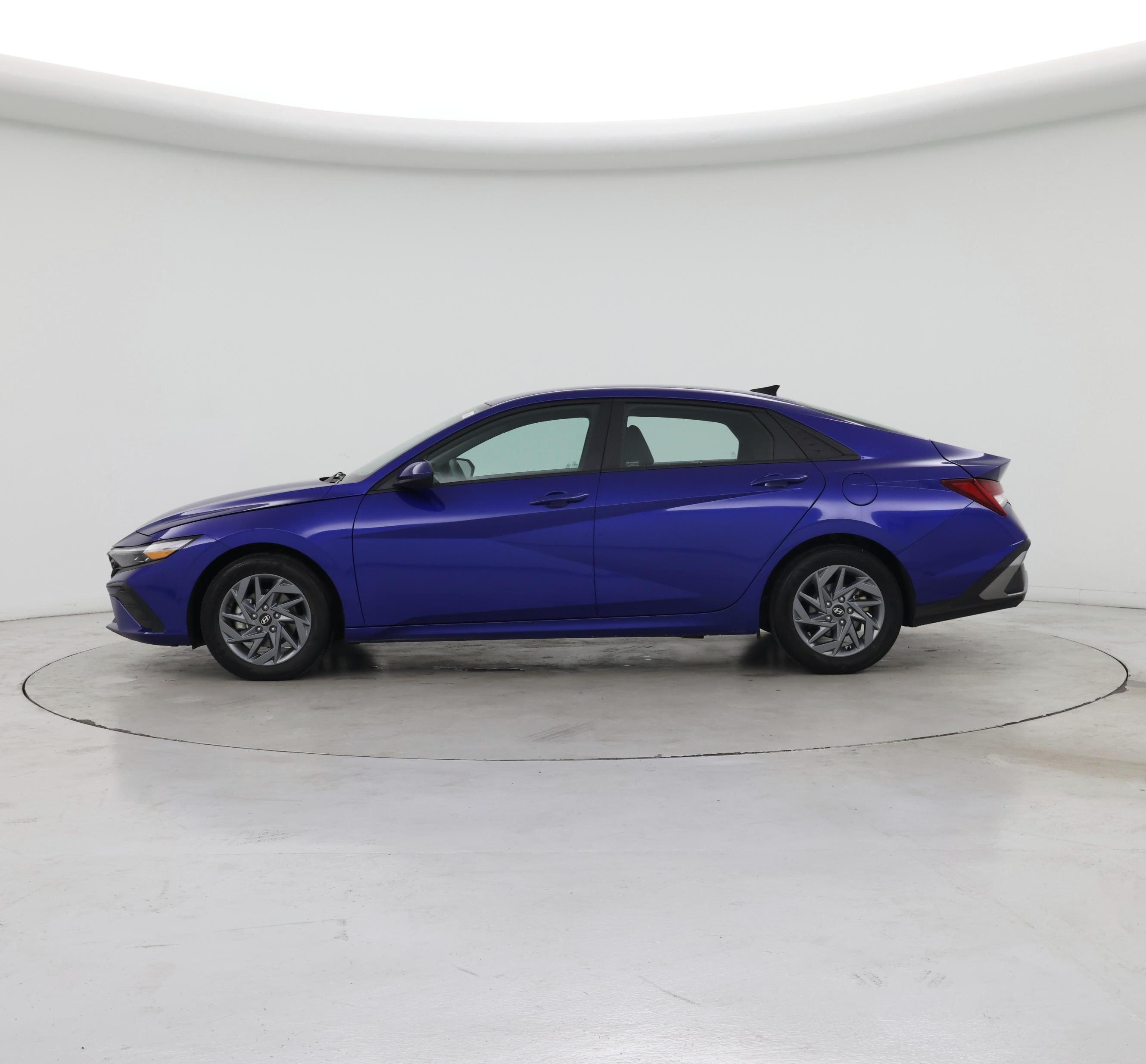Thumbnail: 2025 Hyundai Elantra - 3