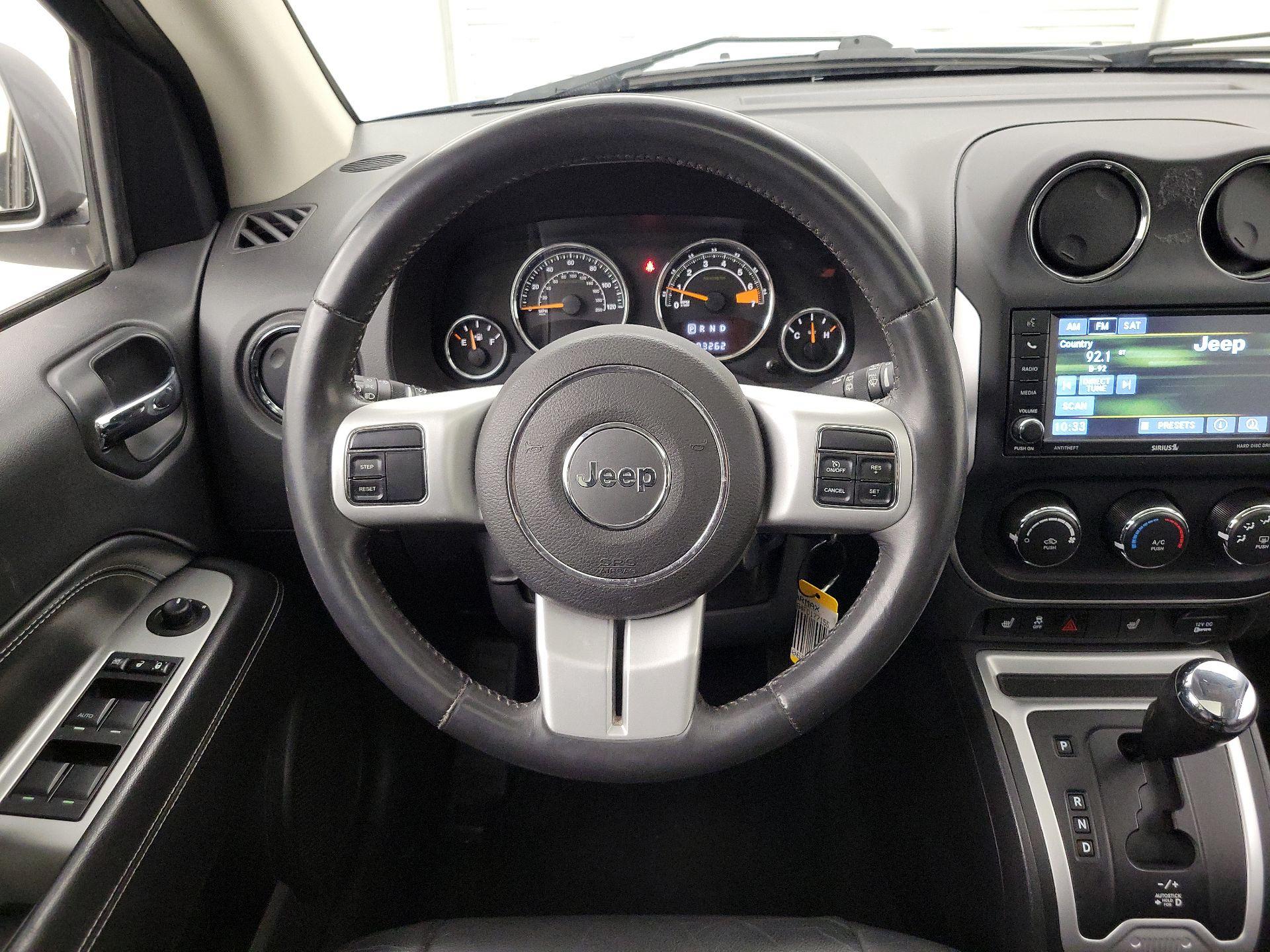 Thumbnail: 2015 Jeep Compass - 10