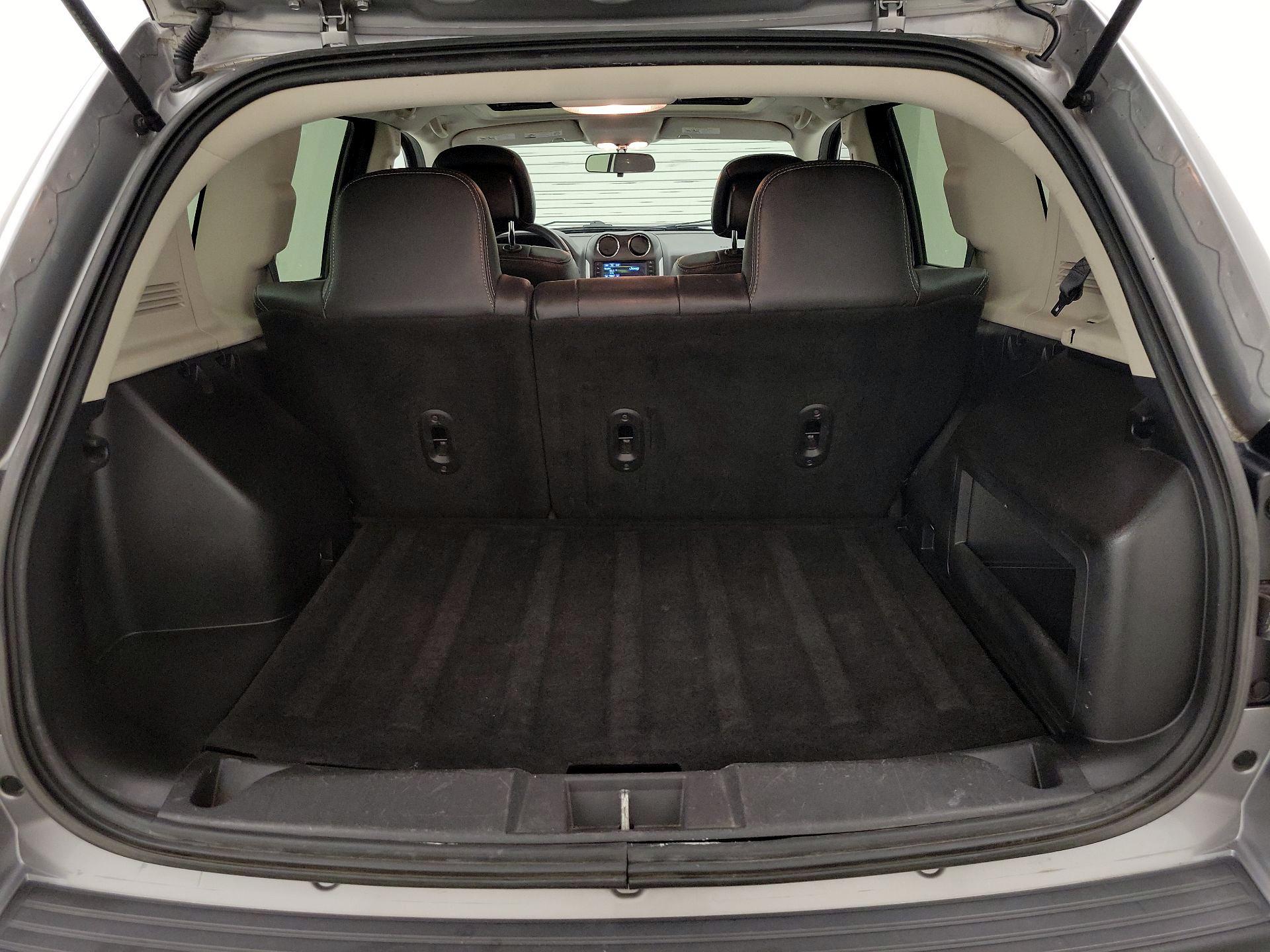 Thumbnail: 2015 Jeep Compass - 19