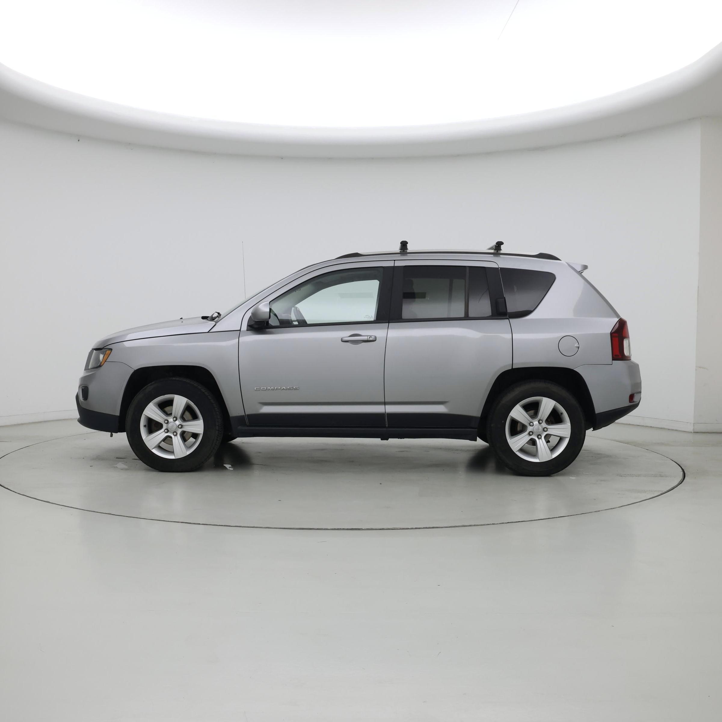Thumbnail: 2015 Jeep Compass - 3