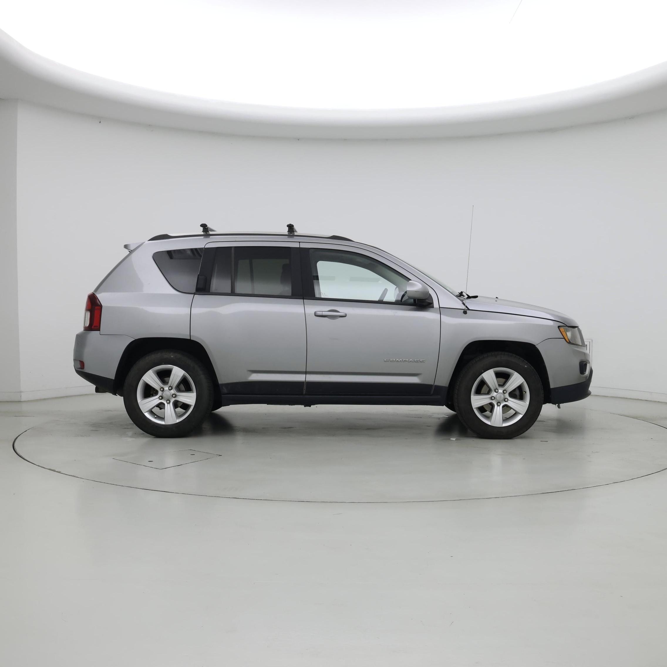 Thumbnail: 2015 Jeep Compass - 7