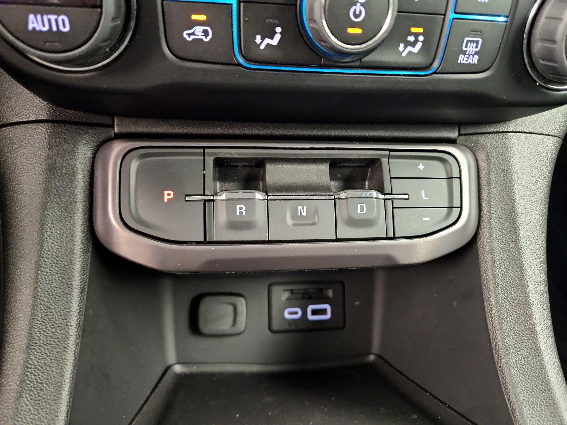 Thumbnail: 2022 GMC Acadia - 18